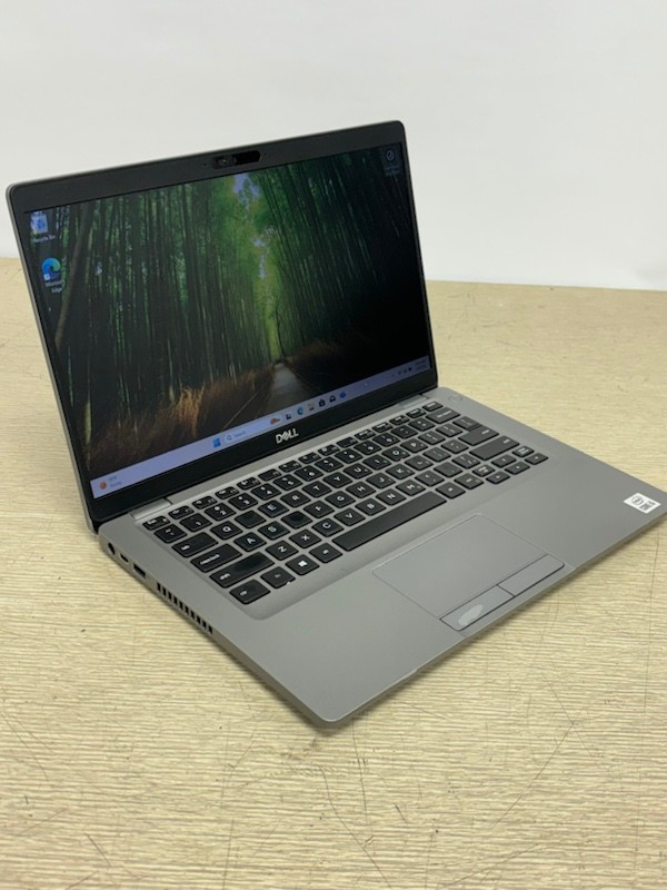 Dell Latitude 5410 14″ Laptop i5-10310U 16GB Ram 256GB SSD Windows 11 Pro