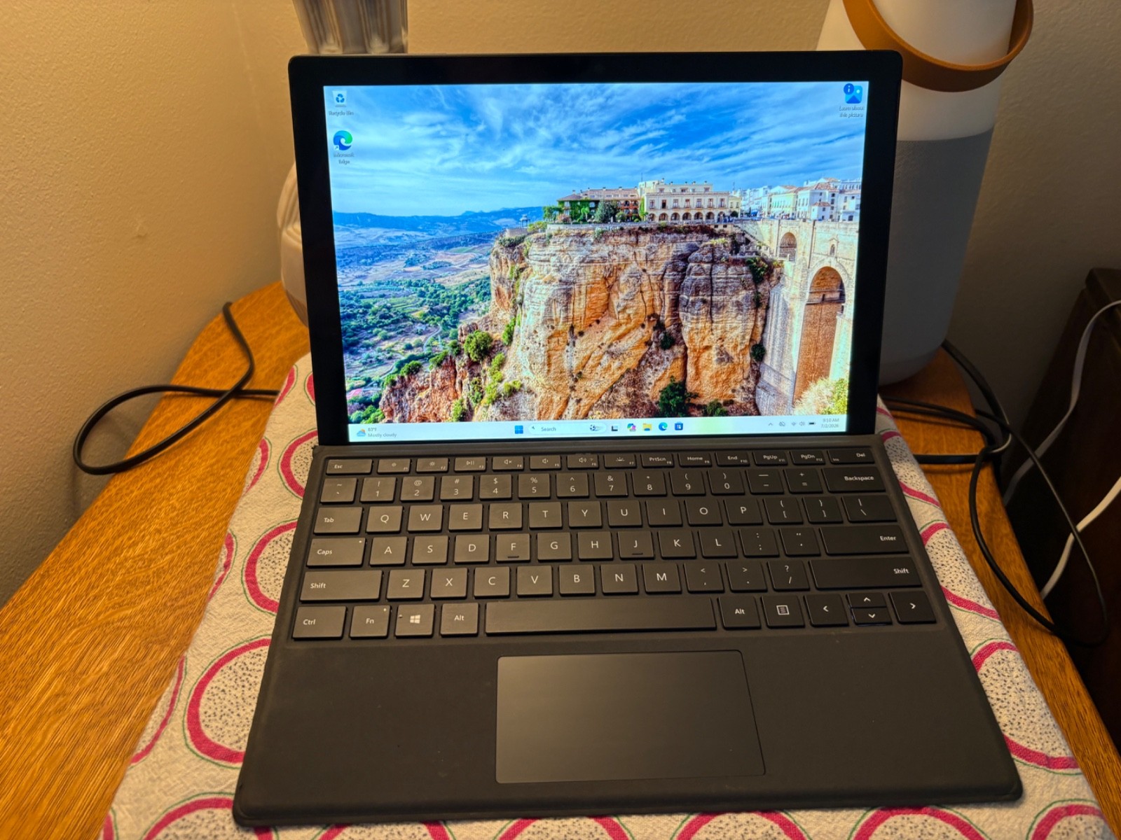 Microsoft Surface Pro 6 i5 8th Gen/8 gigs/256SSD