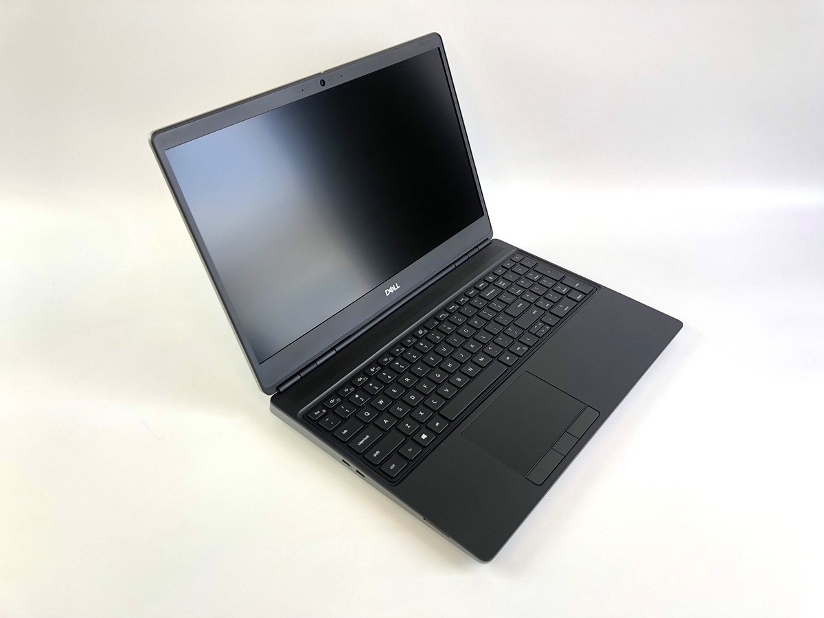 Dell Precision 7550 15.6″ FHD i9-10885H 16GB 512GB SSD nVIDIA Rtx 3000 Win 11 Pr
