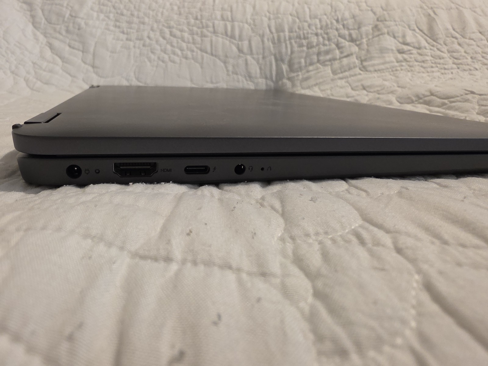 Lenovo Flex 5i 14″ 2-in-1 Touchscreen Laptop i5-1235U 8GB 512GB SSD Grey