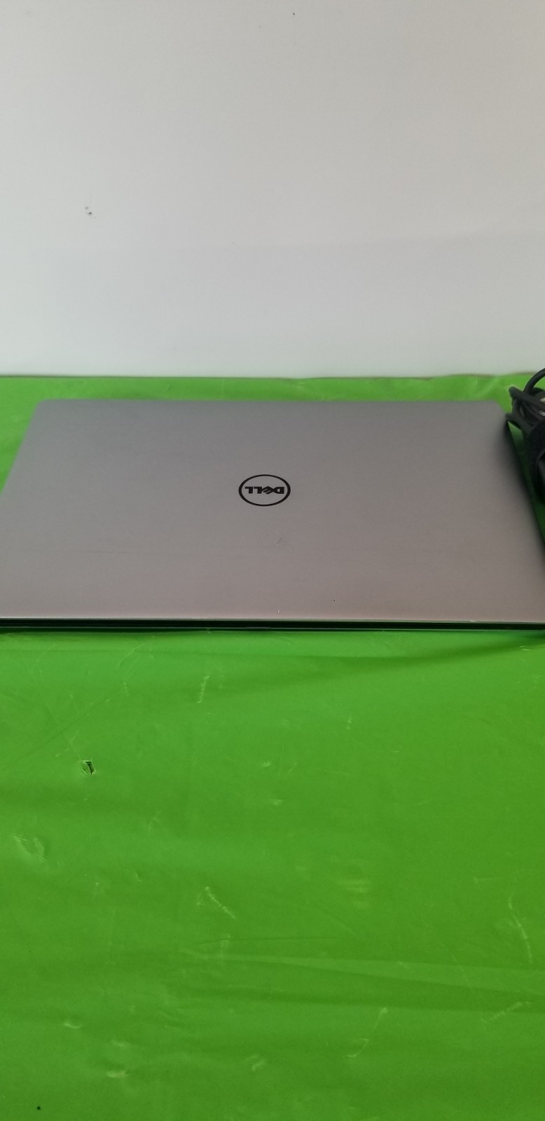 13.3″ Dell XPS 13 9360 Laptop i5-7200U @ 2.50GHz 8GB RAM 256GB SSD Win 11 Pro