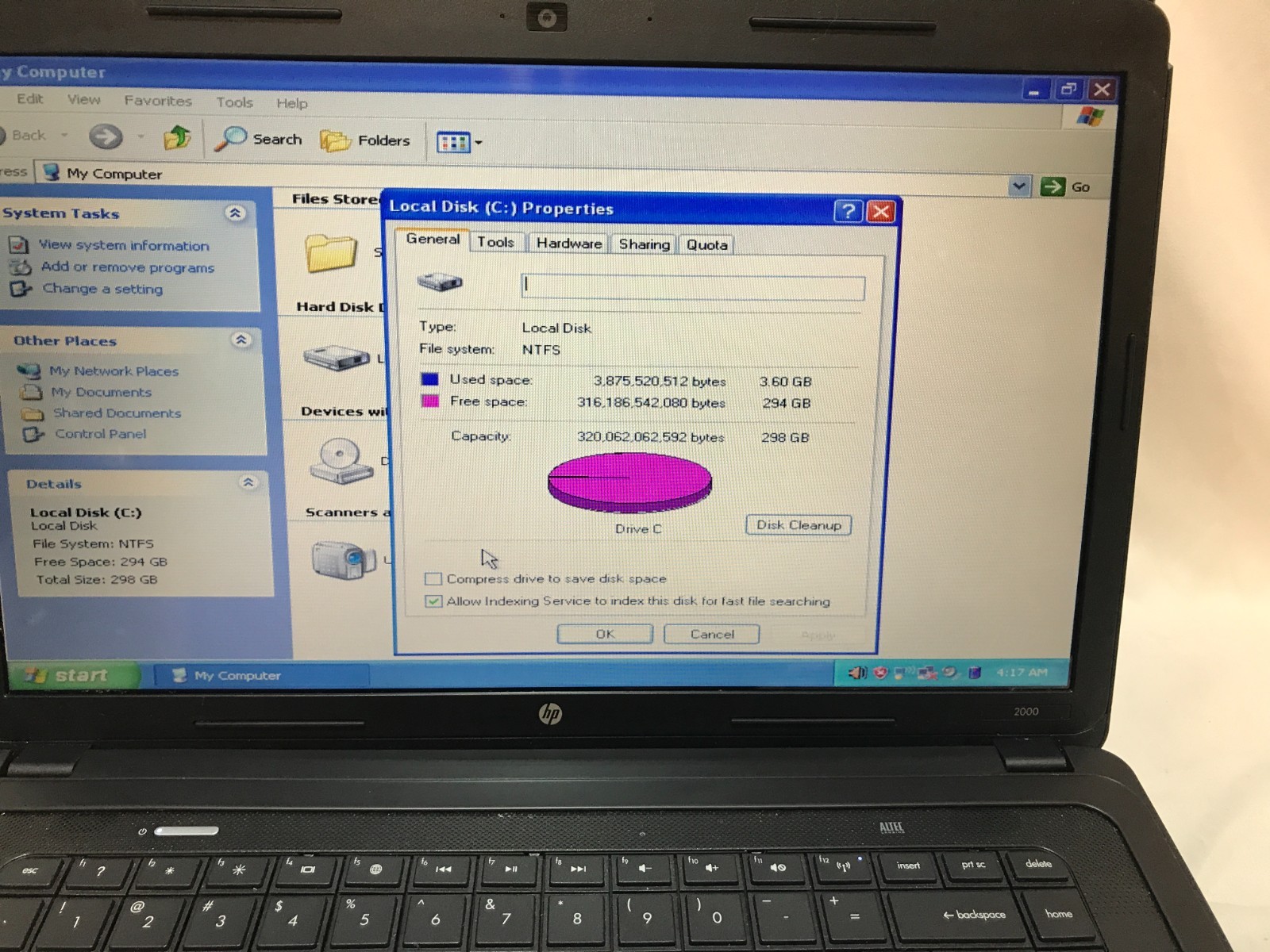 HP 2000 Notebook Laptop AMD E-350 3GB Serial Windows XP Charger 320gb / 16″