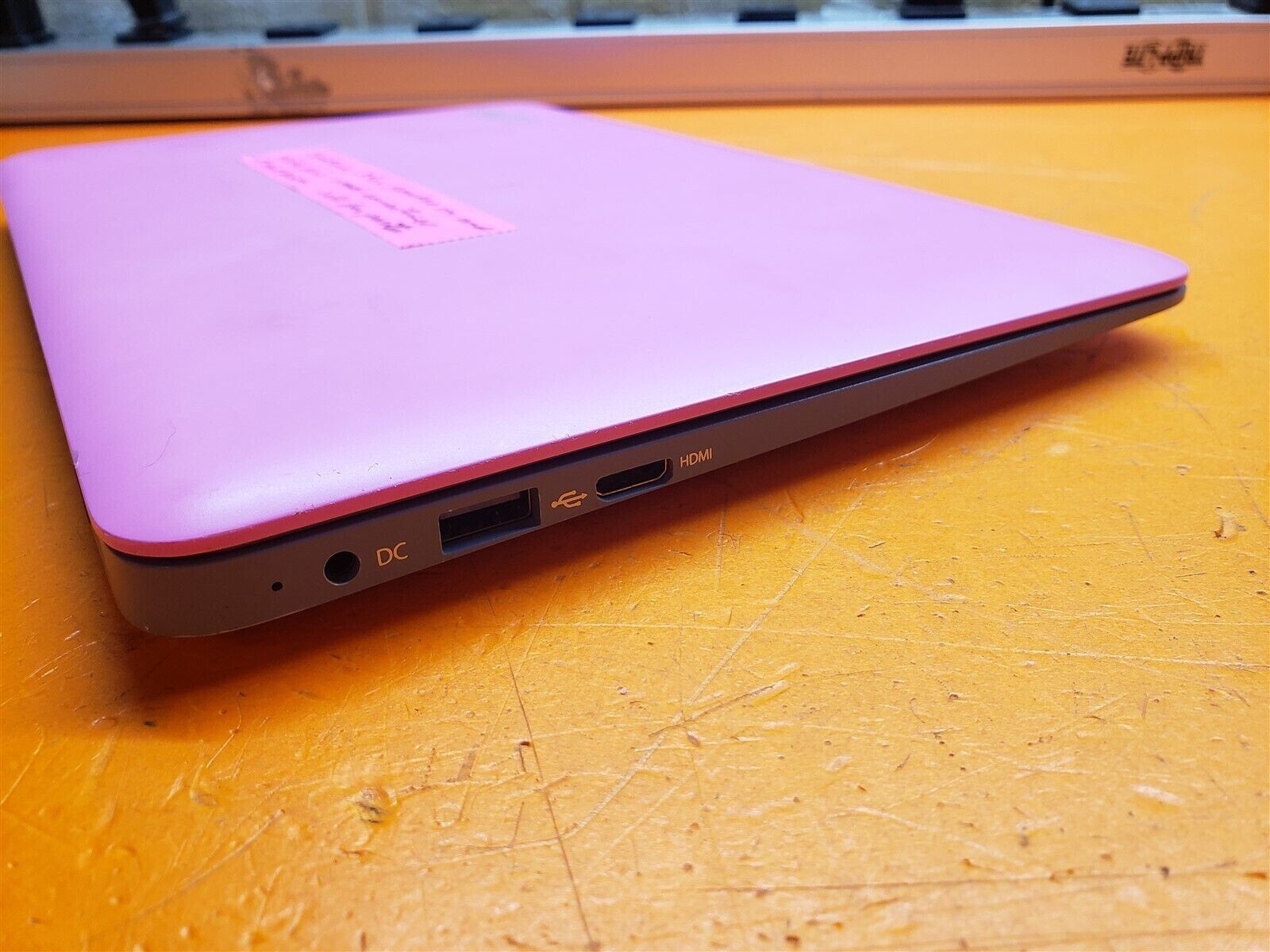 ⭐️⭐️⭐️⭐️⭐️ **AS IS FOR PARTS** EVOO EV-C-101-1 Laptop Wifi 32G Pink