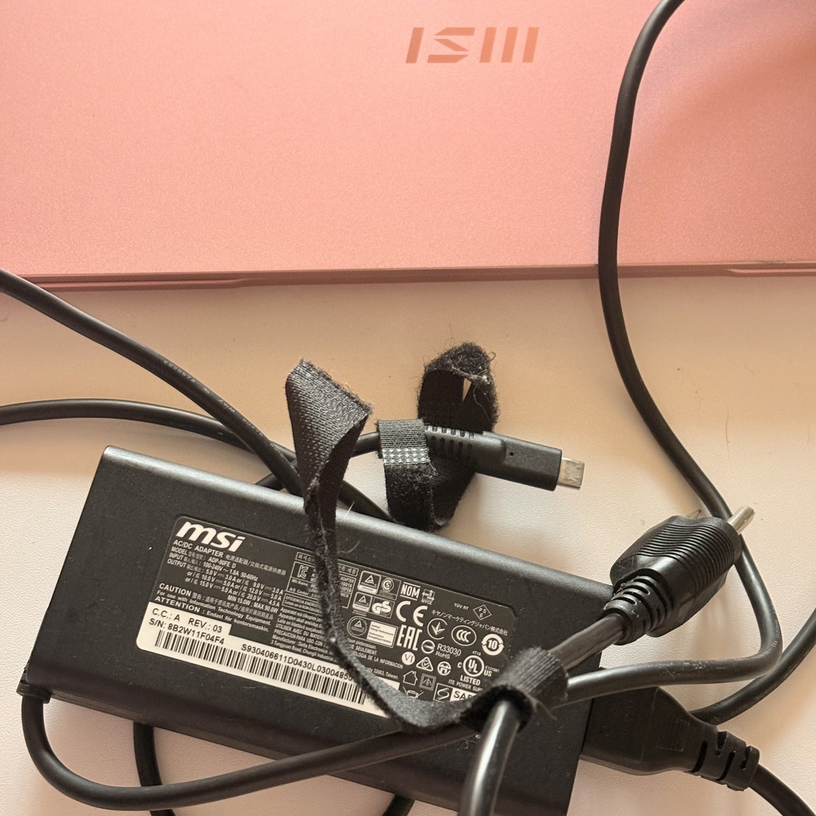 MSI Prestige 14 Rose Pink A11SCX-205 GTX 1650 1 TB SSD -READ DESCRIPTION