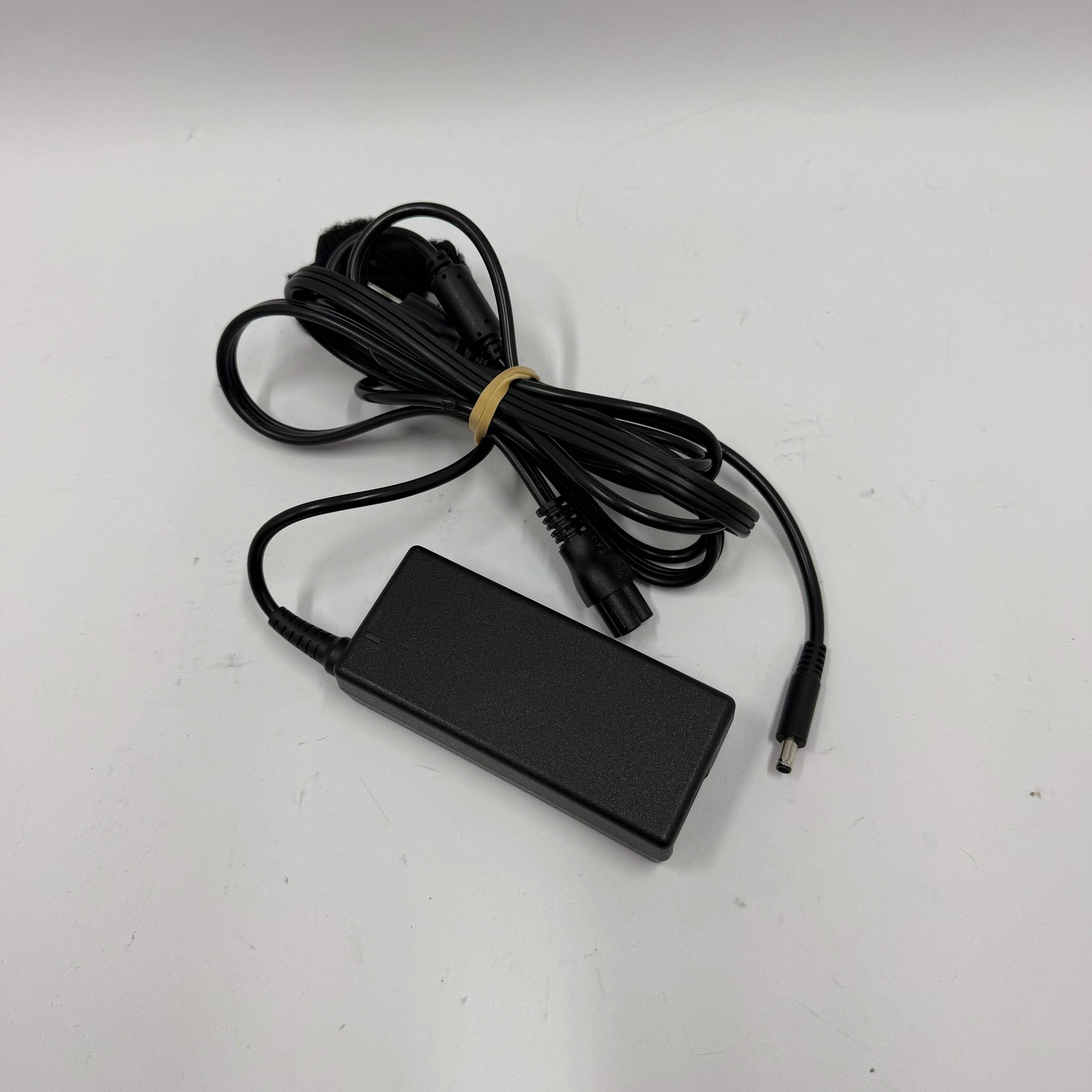 Dell 15 15.6″ Ryzen 7 7730U 2.0GHz 16GB RAM 1TB SSD