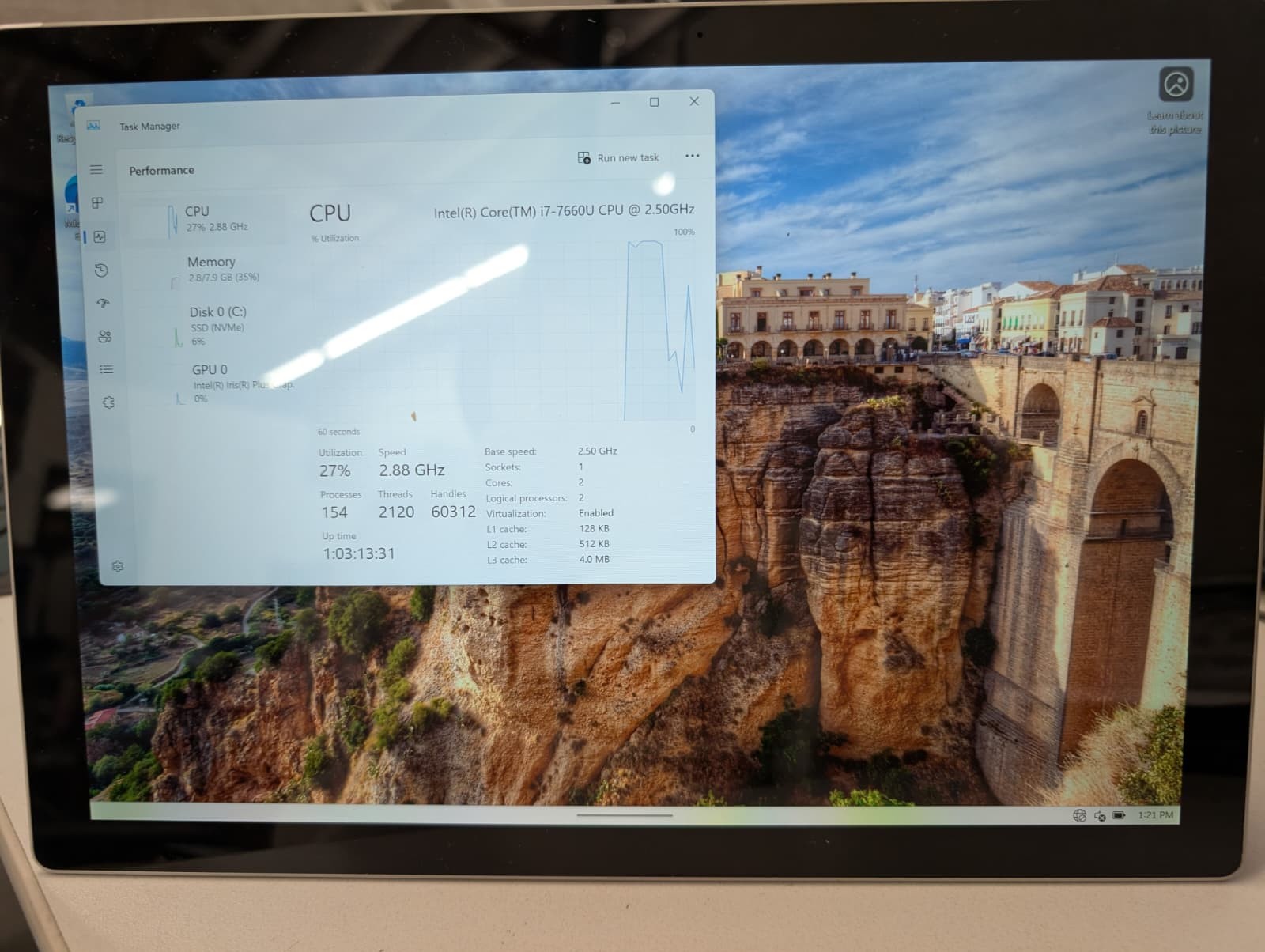 Microsoft Surface PRO 1796 Intel Core i7-7660U 2.5GHZ 8GB 256GB SSD Win11 Pro