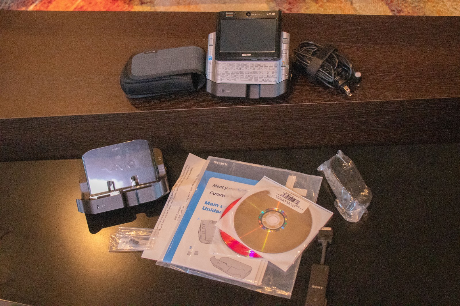 UMPC Collection: Sony U101/P, U70/P,UX280 (bad video),Fujitsu P1610 + acc/parts