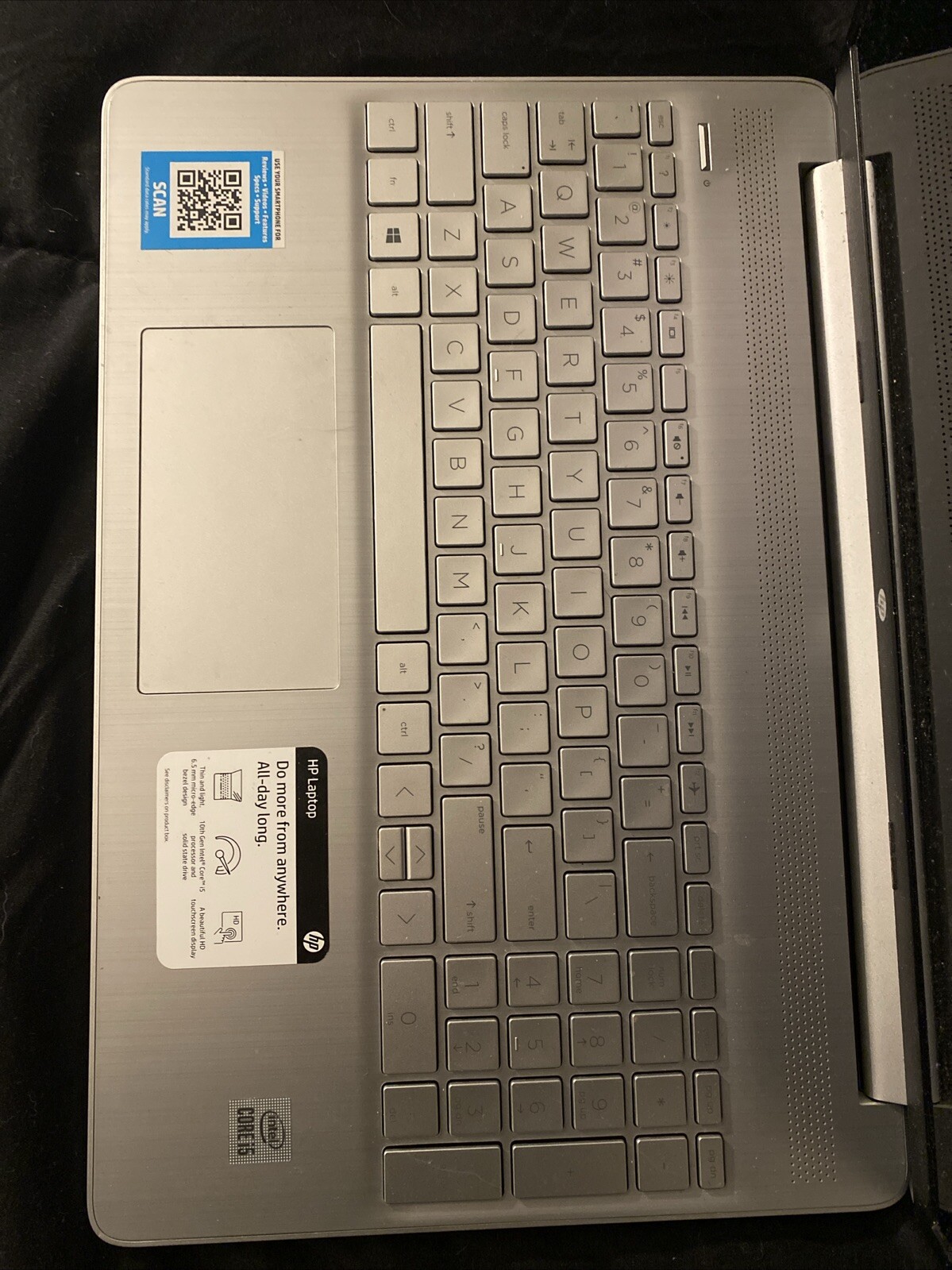 HP 15-DW3035CL 15.6″ (1TB HDD, Intel Core i5 11th Gen. 4.20 GHz, 12 GB) Laptop