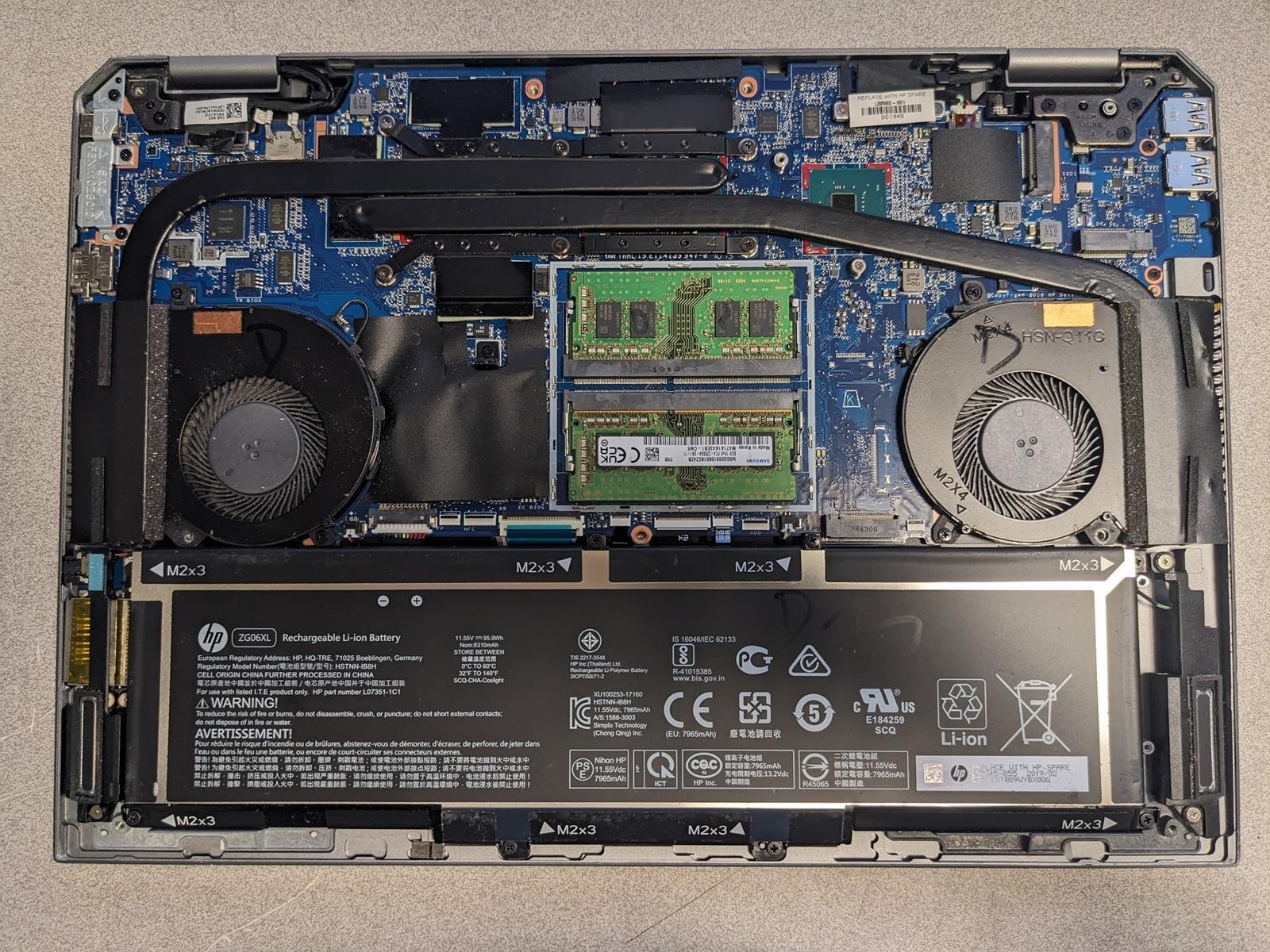 HP ZBOOK STUDIO G5 i7-8850H @ 2.60GHz, 16GB RAM, NO HDD/OS – (FOR PARTS)