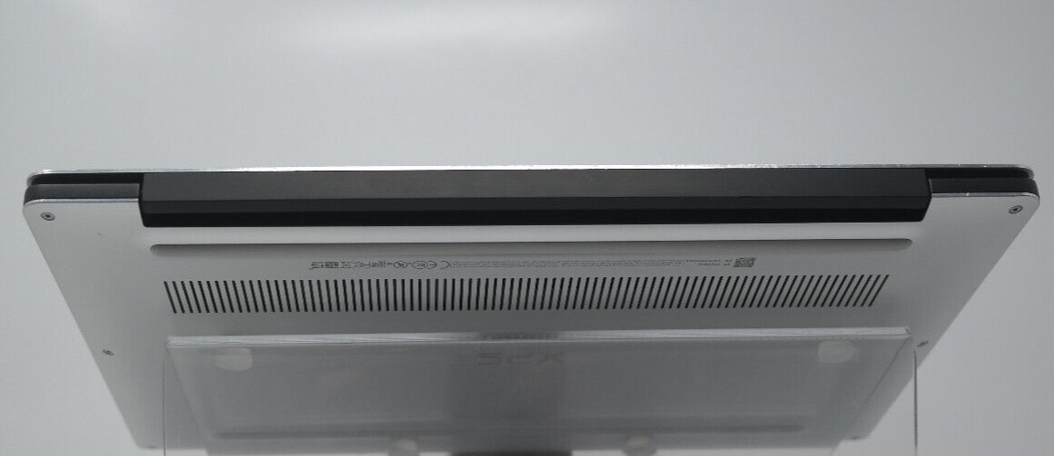 Dell XPS 13 9370 i7 8550U @ 1.80 GHz 256 GB 8 GB FHD Windows 11 Home