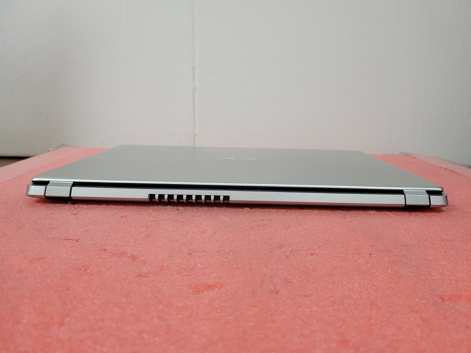 Acer Aspire 5 15.6″ Ryzen 3 3200U 4GB RAM *AS IS/NO BATTERY/NO HDD/OS* | C978