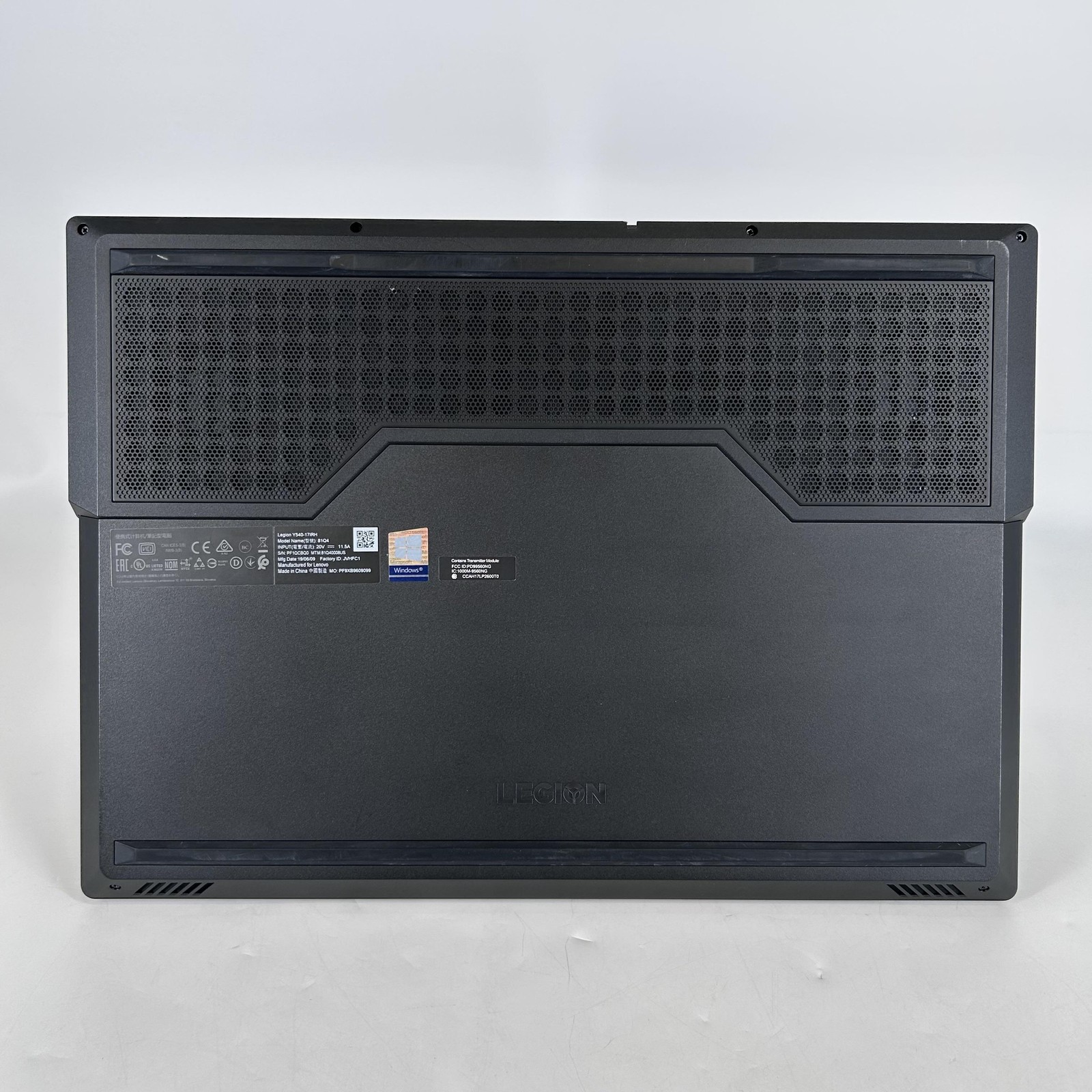 Lenovo Legion Y540 17 144Hz FHD i7-9750H 2.60GHz 16GB 256GB SSD/1TB HDD RTX 2060