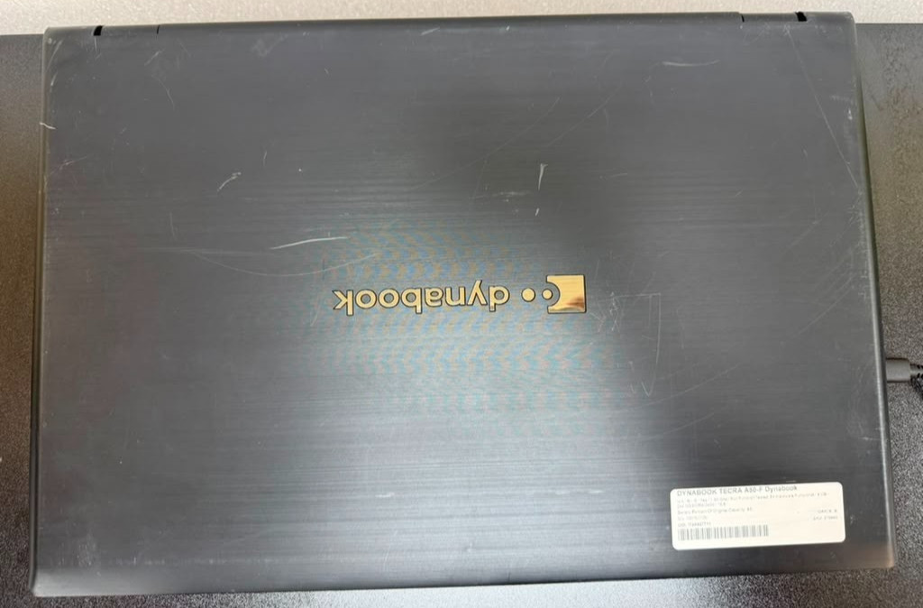 Dynabook Tecra A50-F 15.6″ i5-8265U 8GB RAM No Storage – Read descr