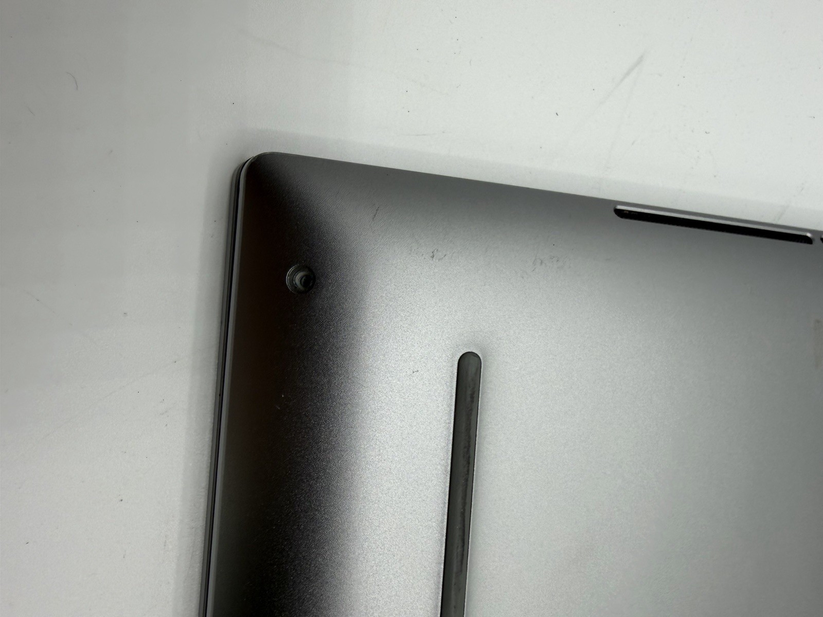 Dell Precision 5560 15″ 4K Touch I7-11850H 2.50GHz 32GB 512GB A2000 *Grade C*