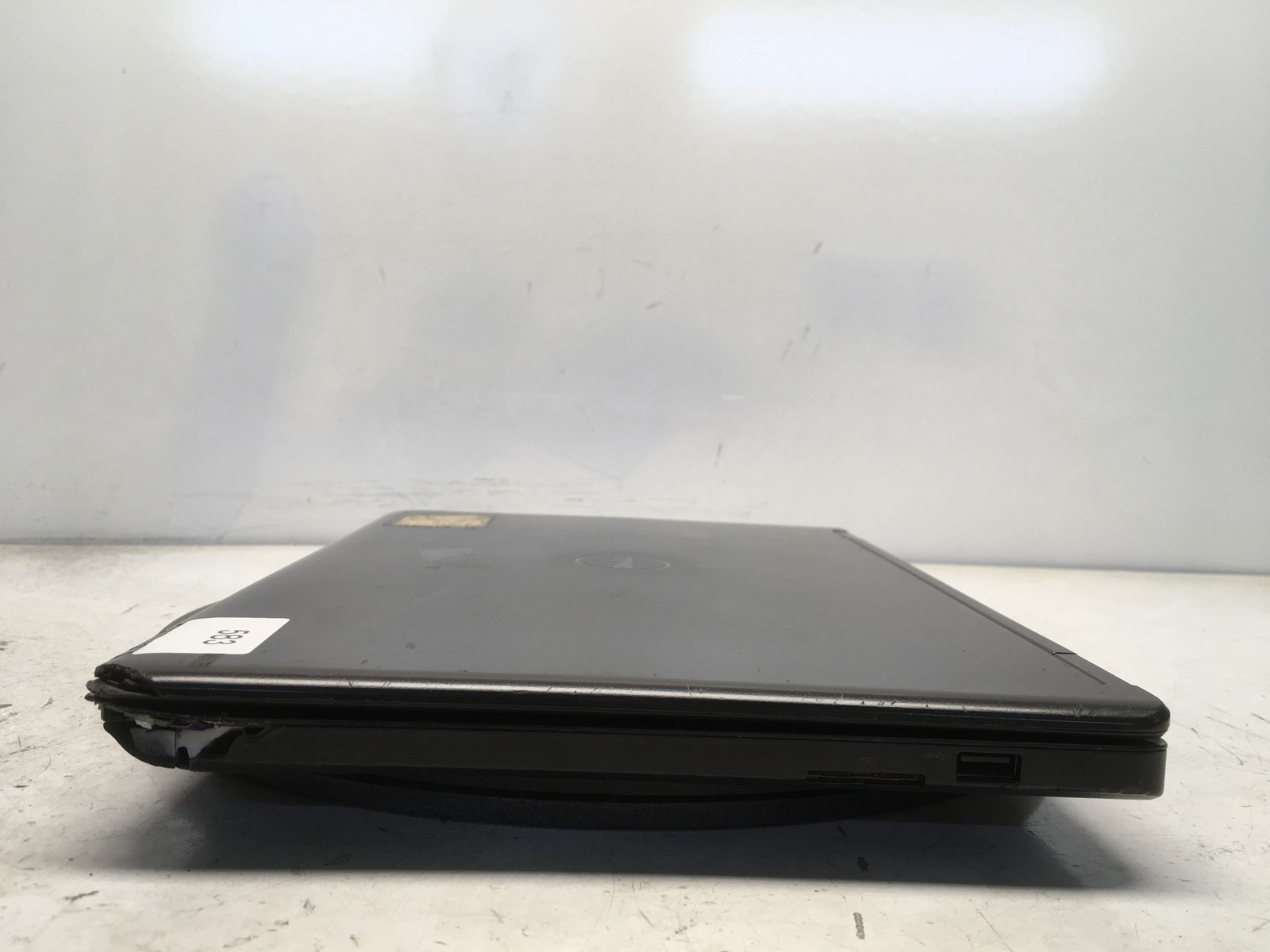 Dell Latitude E5450 Intel i5-5300U 2.3GHz 2 GB NO HDD No Batt