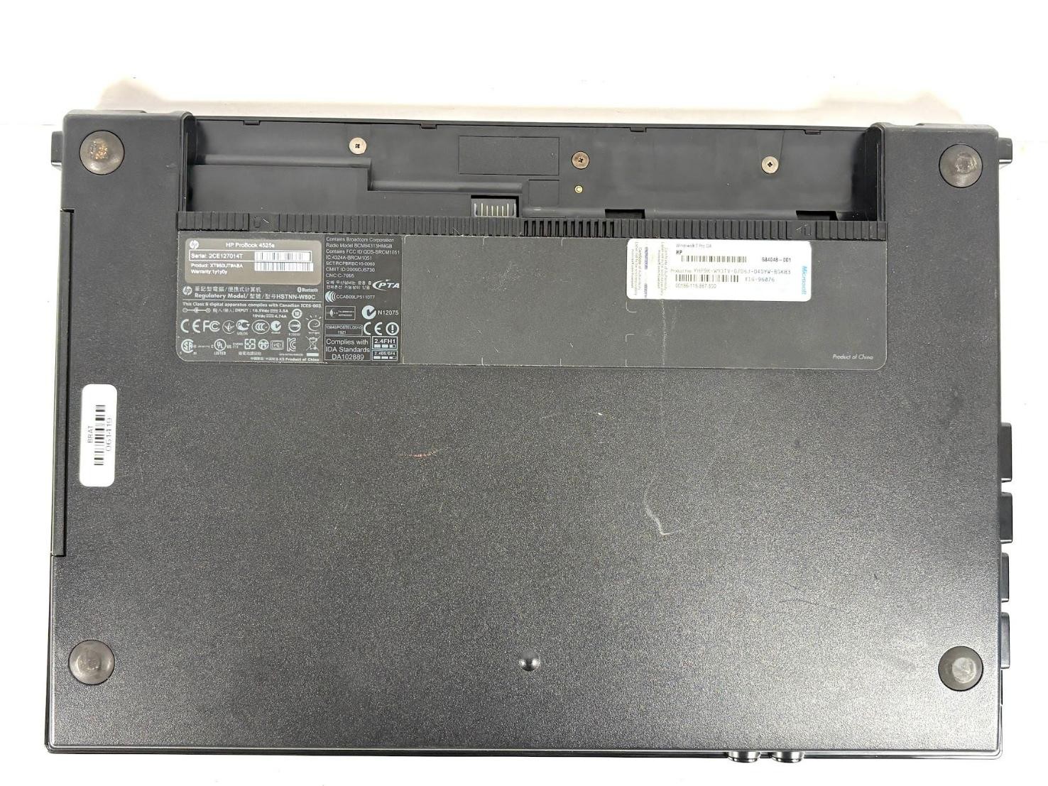 HP ProBook 4525s – 15.6″ HD, 2.2GHz AMD Athlon II P340, 4GB RAM, 300GB HDD