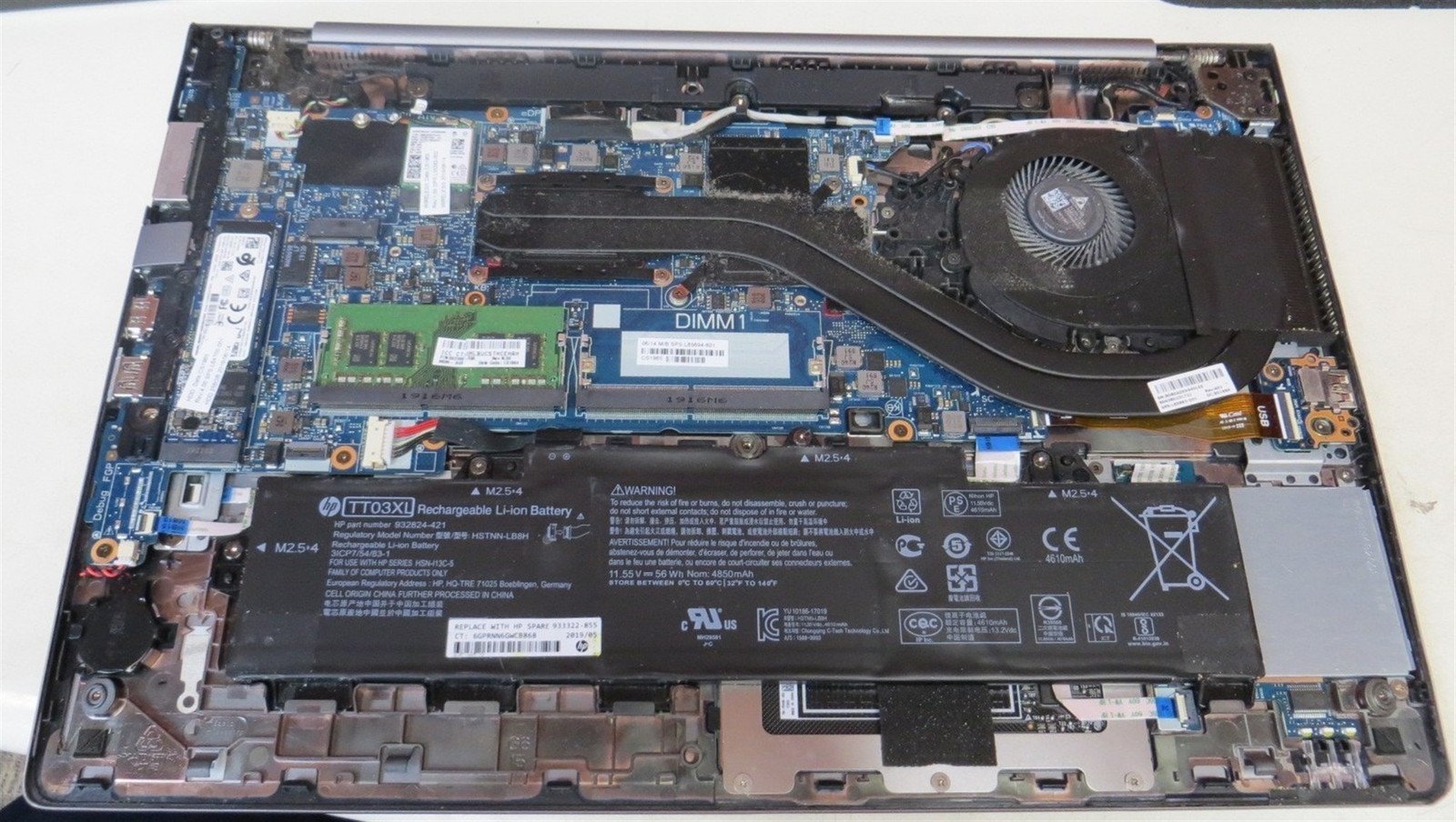 Dark Spot HP ZBook 15u G6 Laptop Intel i7-8565U 1.8GHz 8GB 256GB SSD