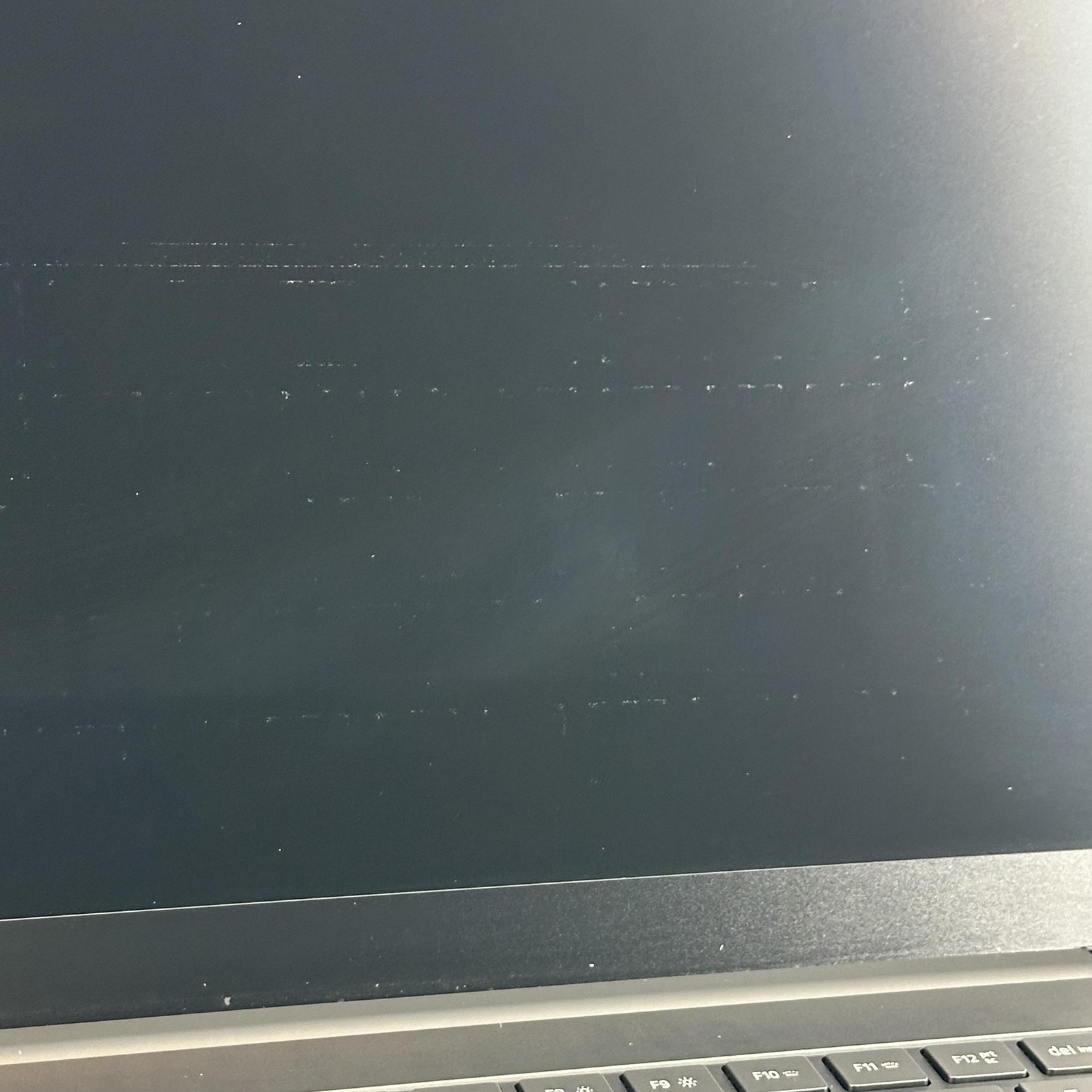 Razer Blade 14 240Hz QHD+ 4.0 GHz Ryzen 9 8945HS 32GB 1TB SSD NVIDIA RTX 4070