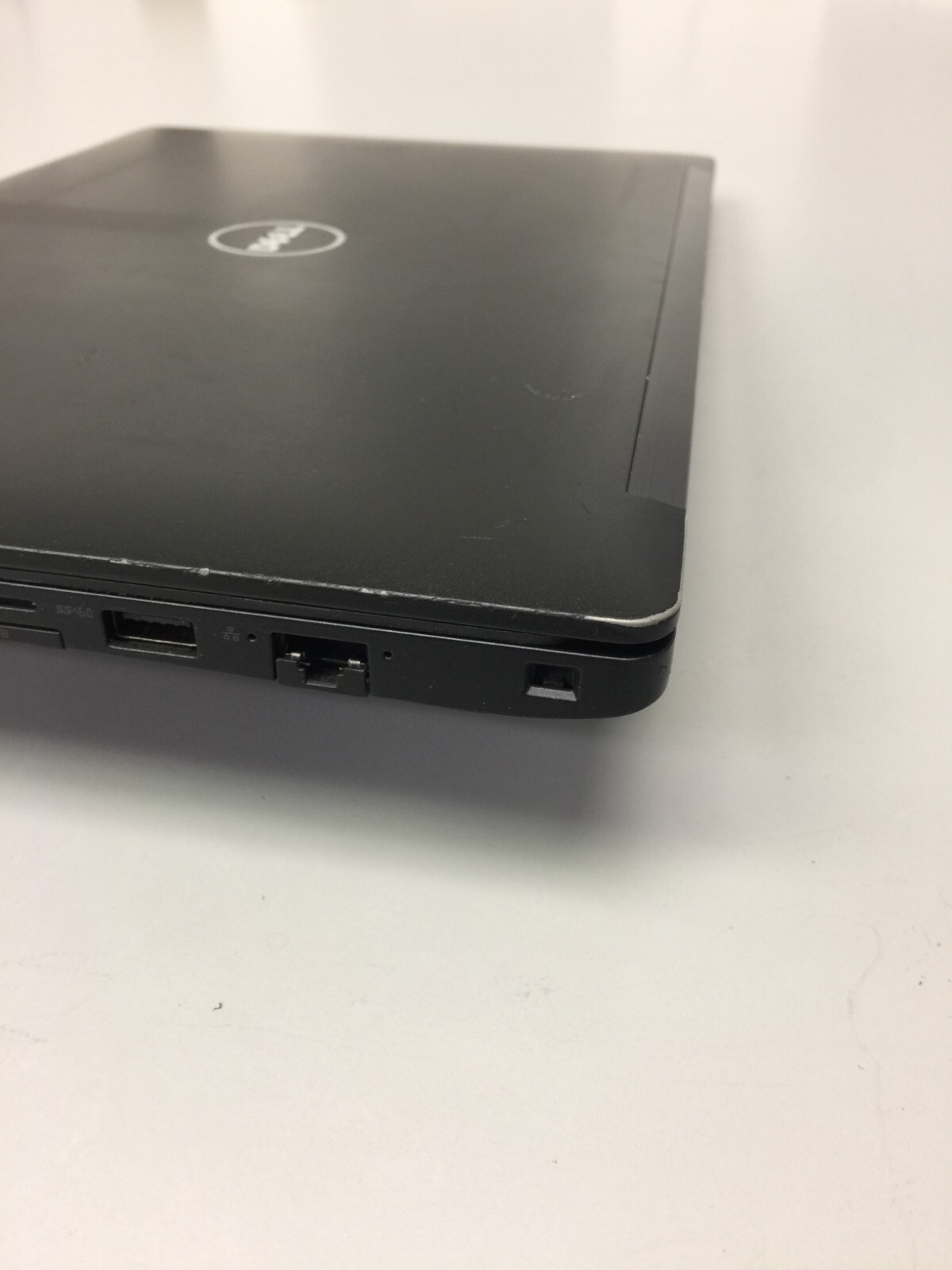 Dell Latitude 7480 14″Core i5 7th gen 2.60GHz 8GB 256GB SSD WIN 11 PRO TOUCH