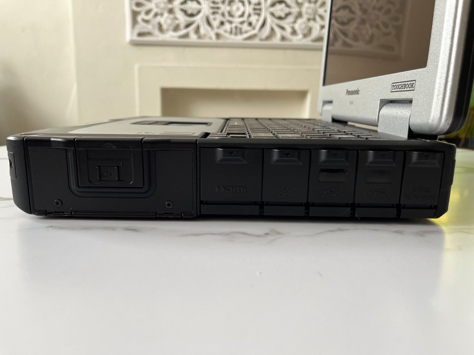 Panasonic CF-31 Toughbook TOUCH MK5 i5-5300 NEW 512GB SSD 16GB Win10 Pro LTE