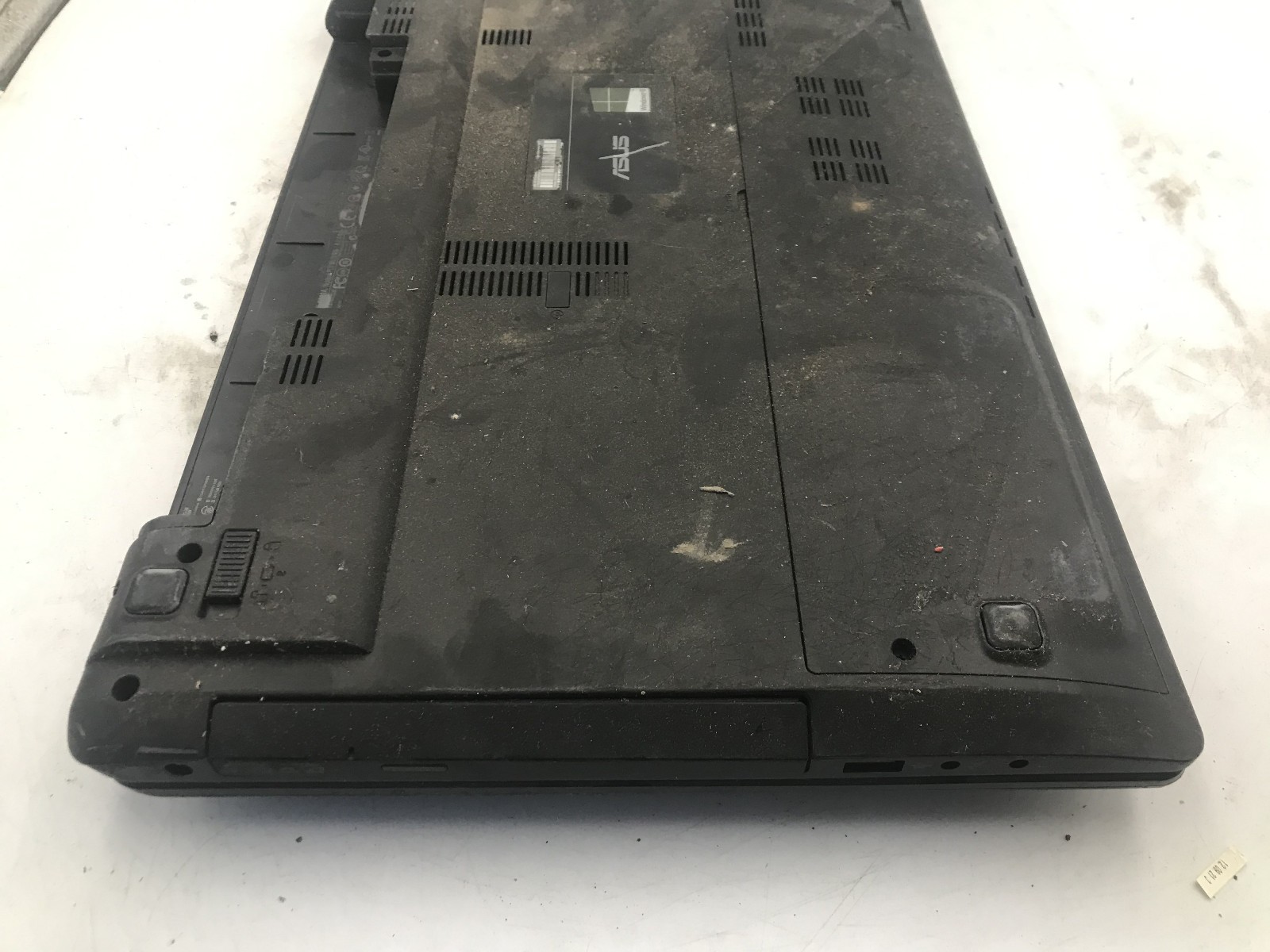 ASUS Q500A – FOR PARTS/REPAIR – INTEL I5 3RD GEN – 4GB RAM – READ DESC – BB