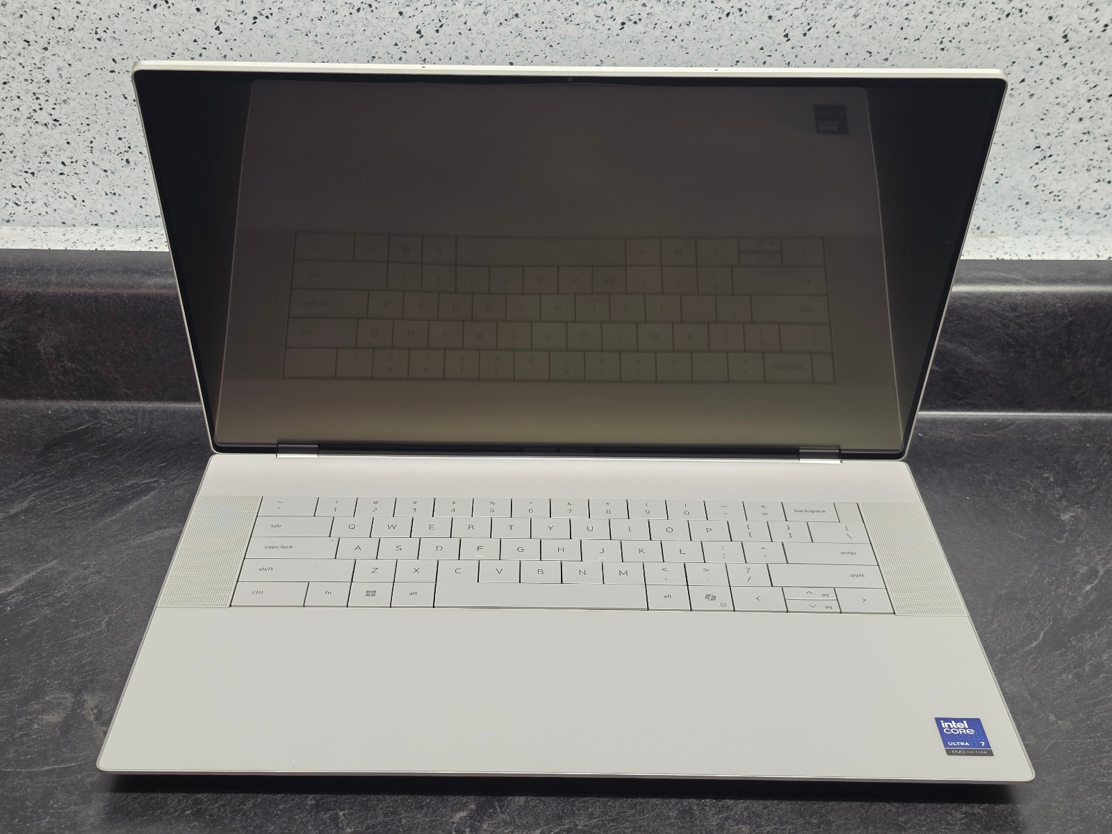 Dell XPS 16 Premium DA16250 4K OLED Touch Ultra 7 255H 32GB RAM 1TB SSD RTX 5050