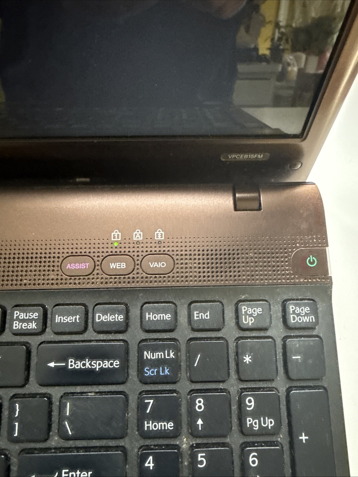 Sony VAIO PCG-71312L Retro Gaming Laptop i3-M330 2.13GHz 4GB RAM 1TB HD Win 10