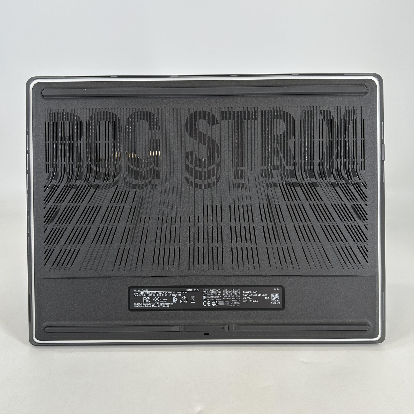 Asus ROG Strix G16 G615 165Hz FHD+ 2.2GHz i7-14650HX 16GB 1TB SSD RTX 5060