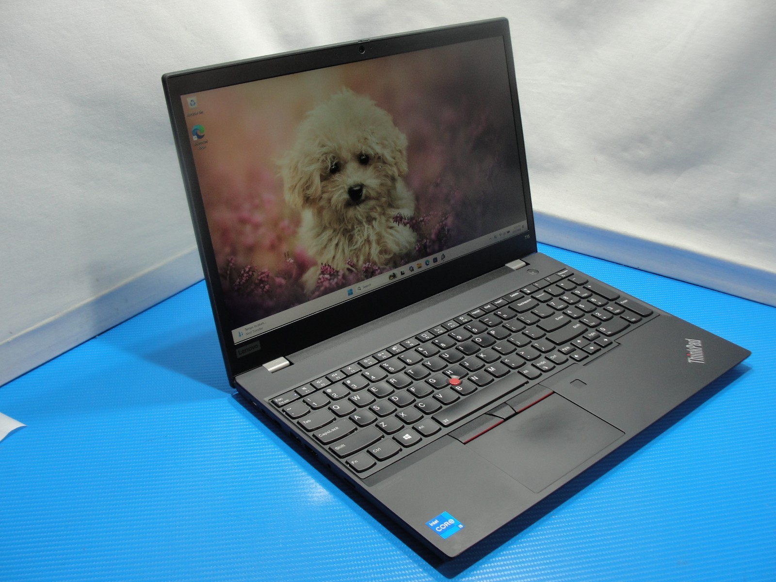 Lenovo ThinkPad T15 Gen 2i 15.6″FHD Core i5-1135G7 2.4GHz 8GB RAM 256Gb SSD+PA
