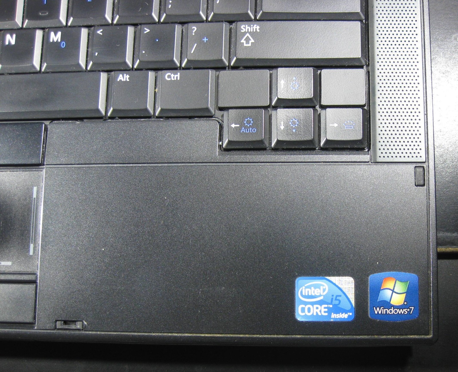 Dell Latitude E6410 Intel Core i5-2.40GHz 4GB 160GB DVD-RW WiFi Win7-For Parts