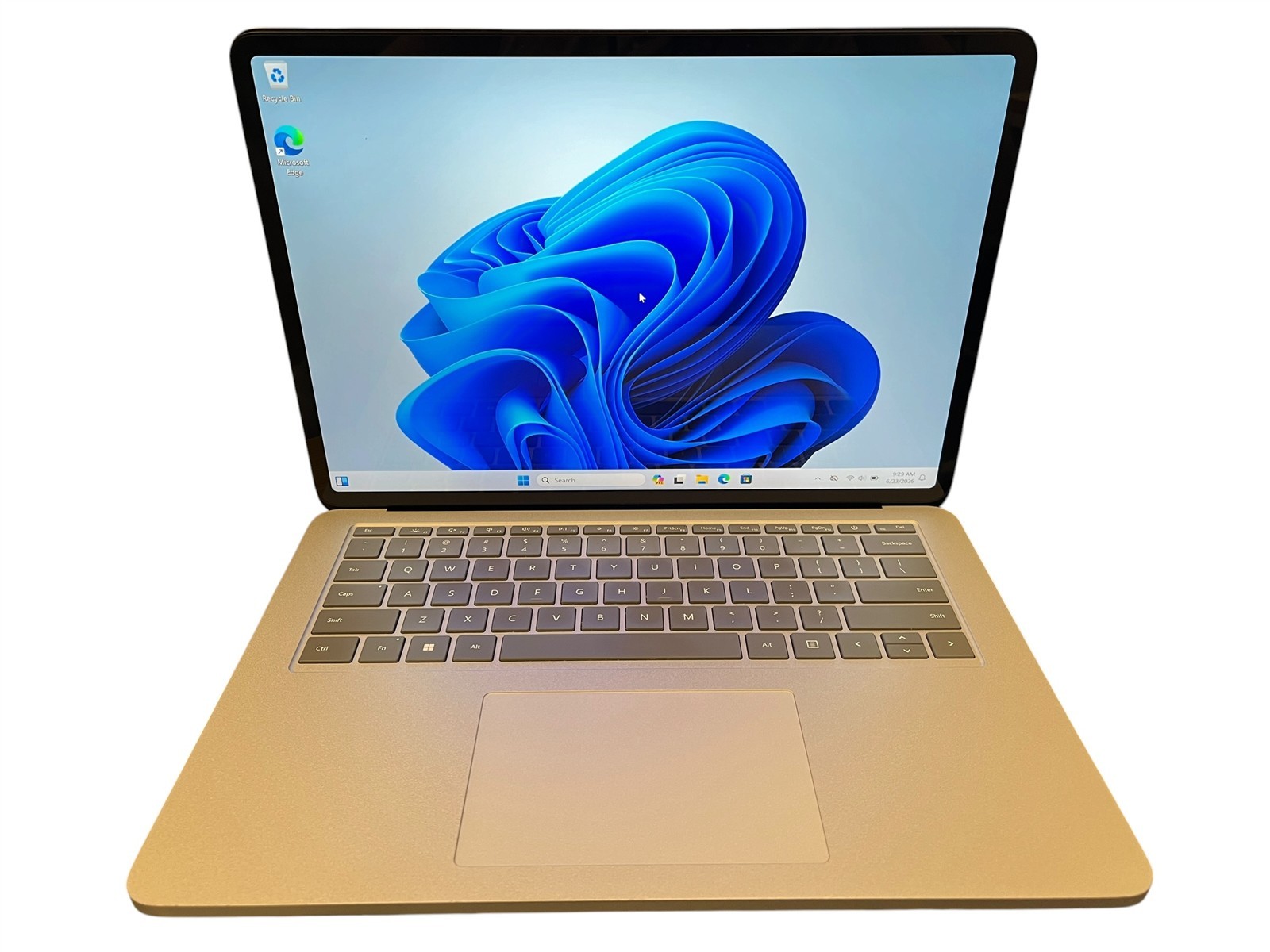 Microsoft Surface Laptop Studio 1964 14.4″ i7-11370H 3.3GHz 16GB 512GB WIN11PRO