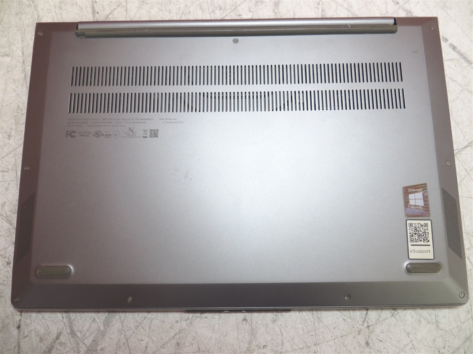 Scratched LCD Lenovo ThinkBook 13s G2 ITL Intel i7-1165G7 2.8GHz 16GB 512GB SSD