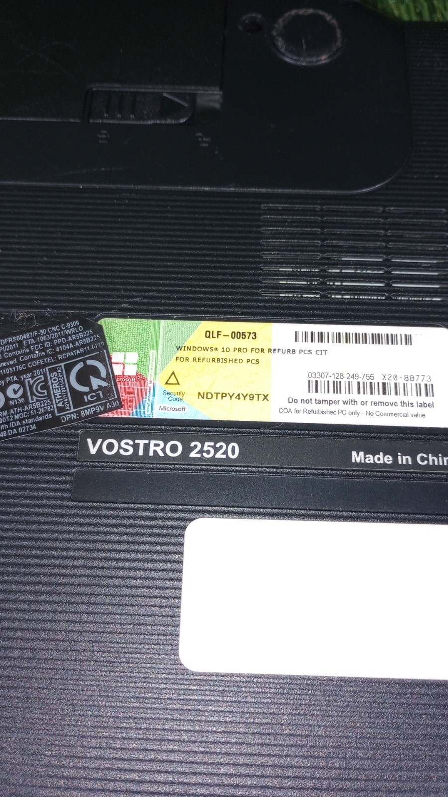 DELL VOSTRO 3500 PC Laptop INTEL CORE I3 M 370 3GB 320GB SEE NOTES