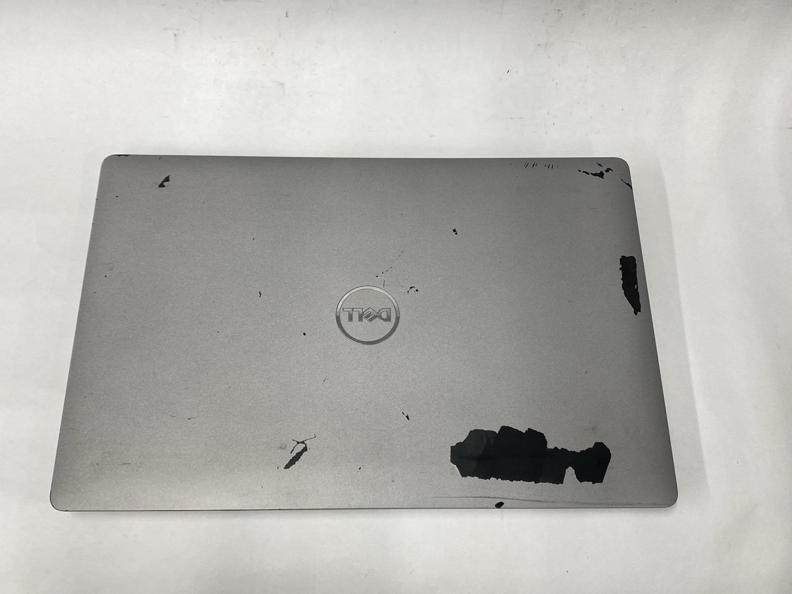 Dell Precision 3551 – Grade C – FHD – i7-10850H – 16GB – 256SSD – W11P