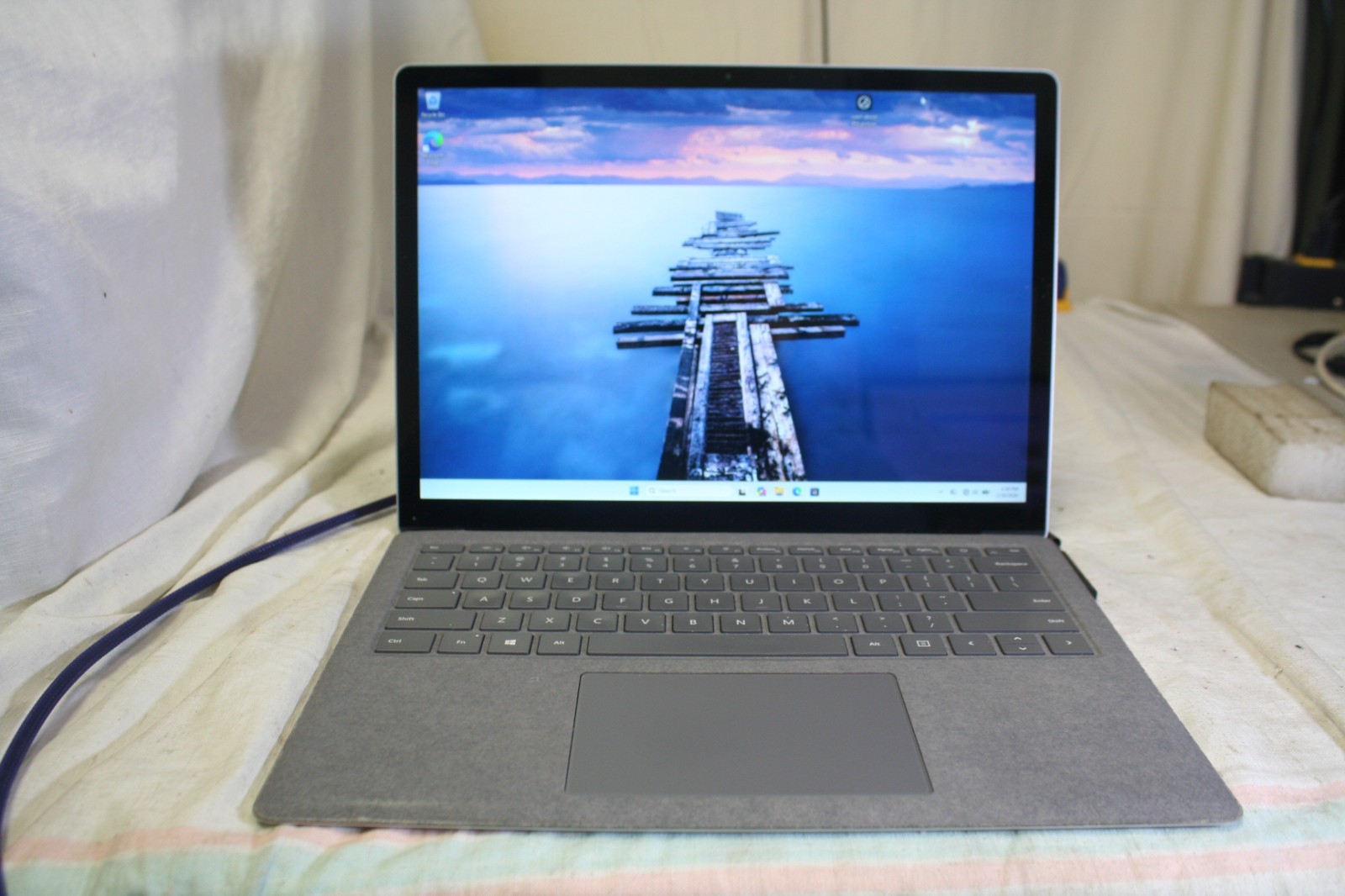 Microsoft Surface Laptop 4 13.5″ i5-1145G7,2.60GHz 8GB 256GB SSD Win 11 Pro 1951