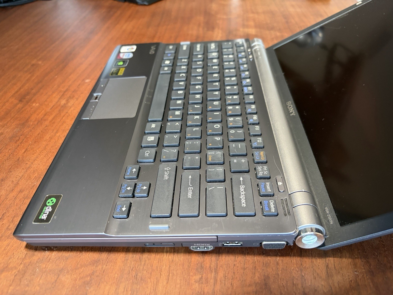 Sony VAIO VGN-Z520N/B 13.1in Core 2 Duo P8400 6GB 128GB SSD Win10
