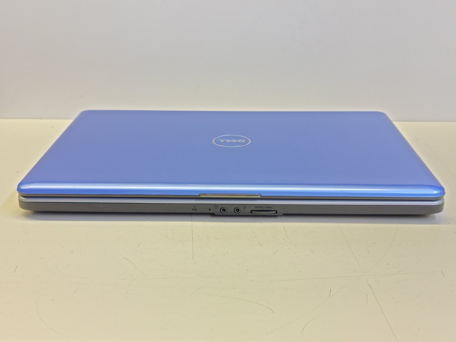 Dell Inspiron 1750 17.3″ Core2Duo T6600 + 4GB + 500GB + Windows 7 Home TESTED
