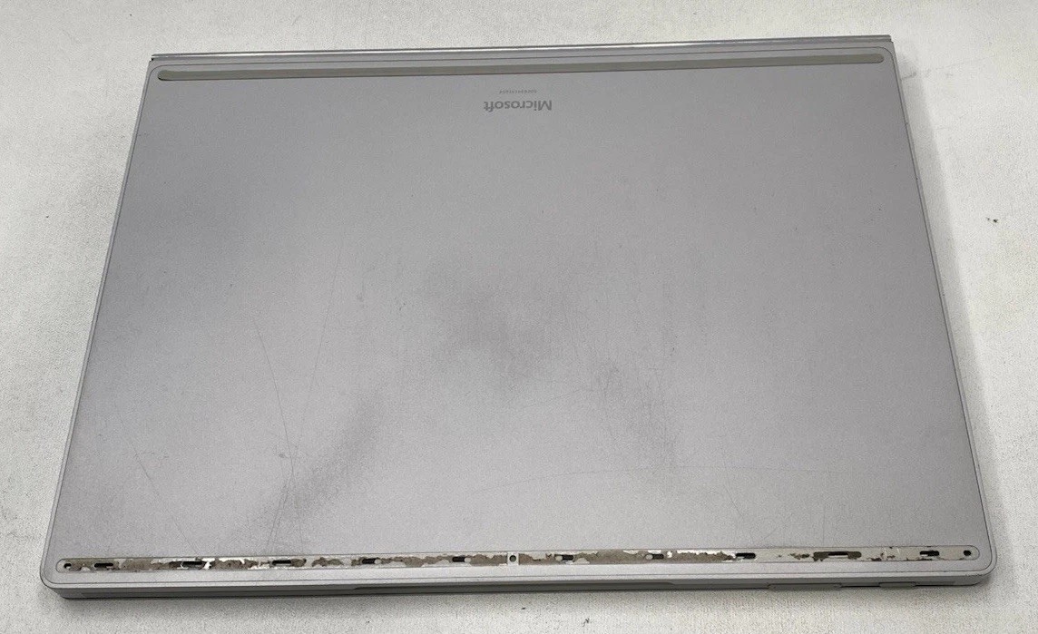 Microsoft Surface Book 2 1832 Core i5-8350U @ 1.70 GHz 8GB 256GB SSD Windows 11