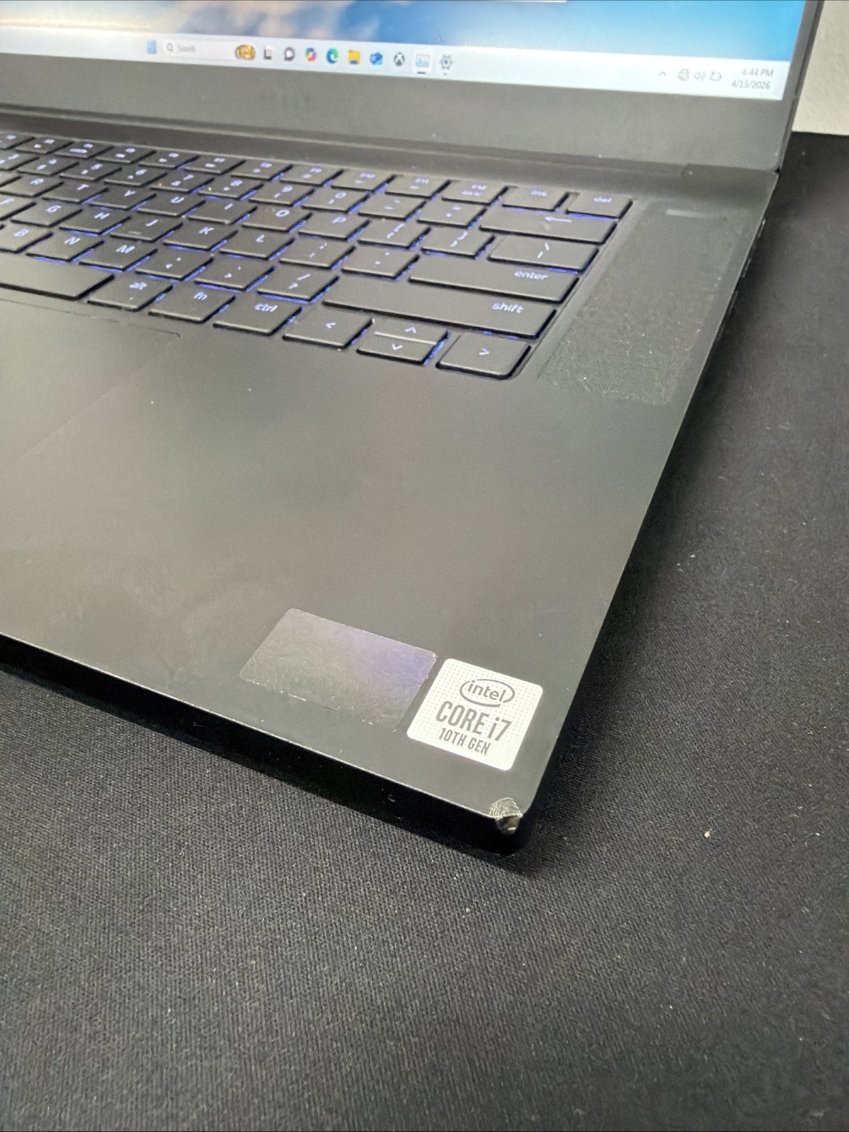 Razer Blade 15 Base Gaming Laptop: Intel Core i7-10750H, NVIDIA GeForce RTX 3070