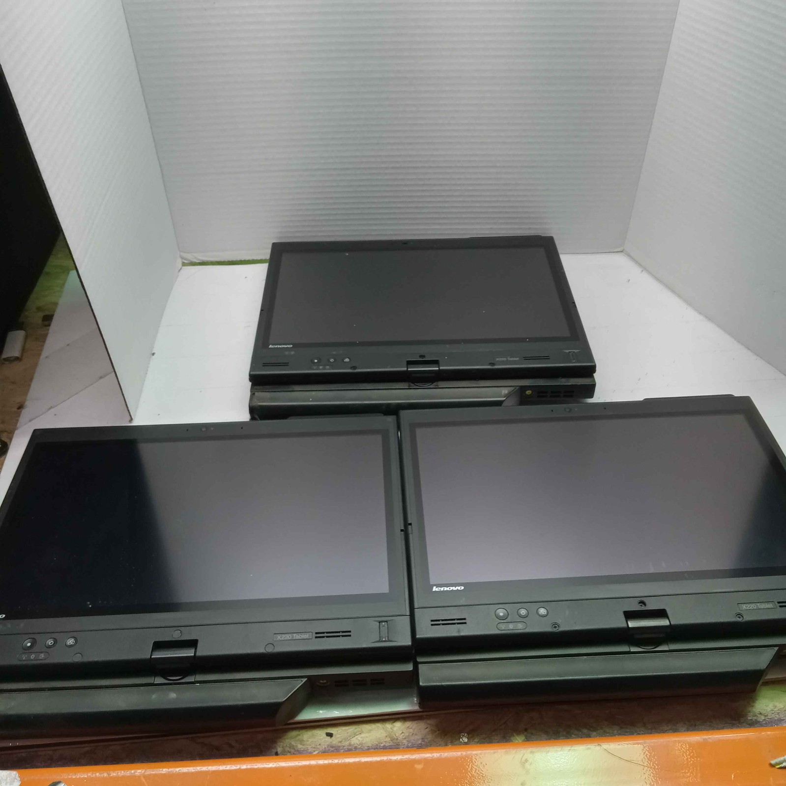 Lot of 3 Lenovo ThinkPad X220 Tablet PC Intel 2nd Gen No HDD – BROKEN READ ^