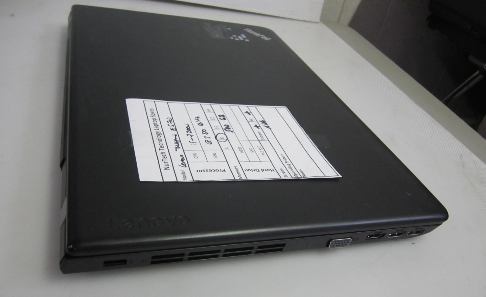 Lenovo ThinkPad E570 15.6″ i5 7200U 2.50GHZ 8GB 500GB Laptop w/ AC NO OS