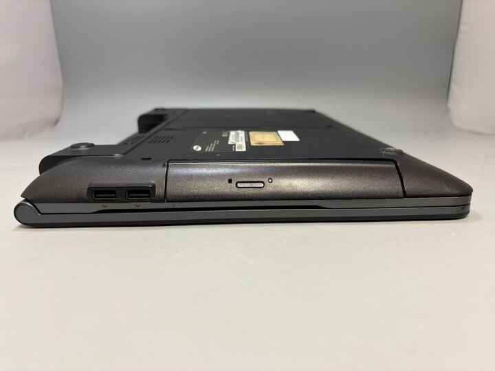 Samsung 15.6″ Notebook NP-RC512 Intel i7-2630M 6GB RAM 750GB HDD NO OS
