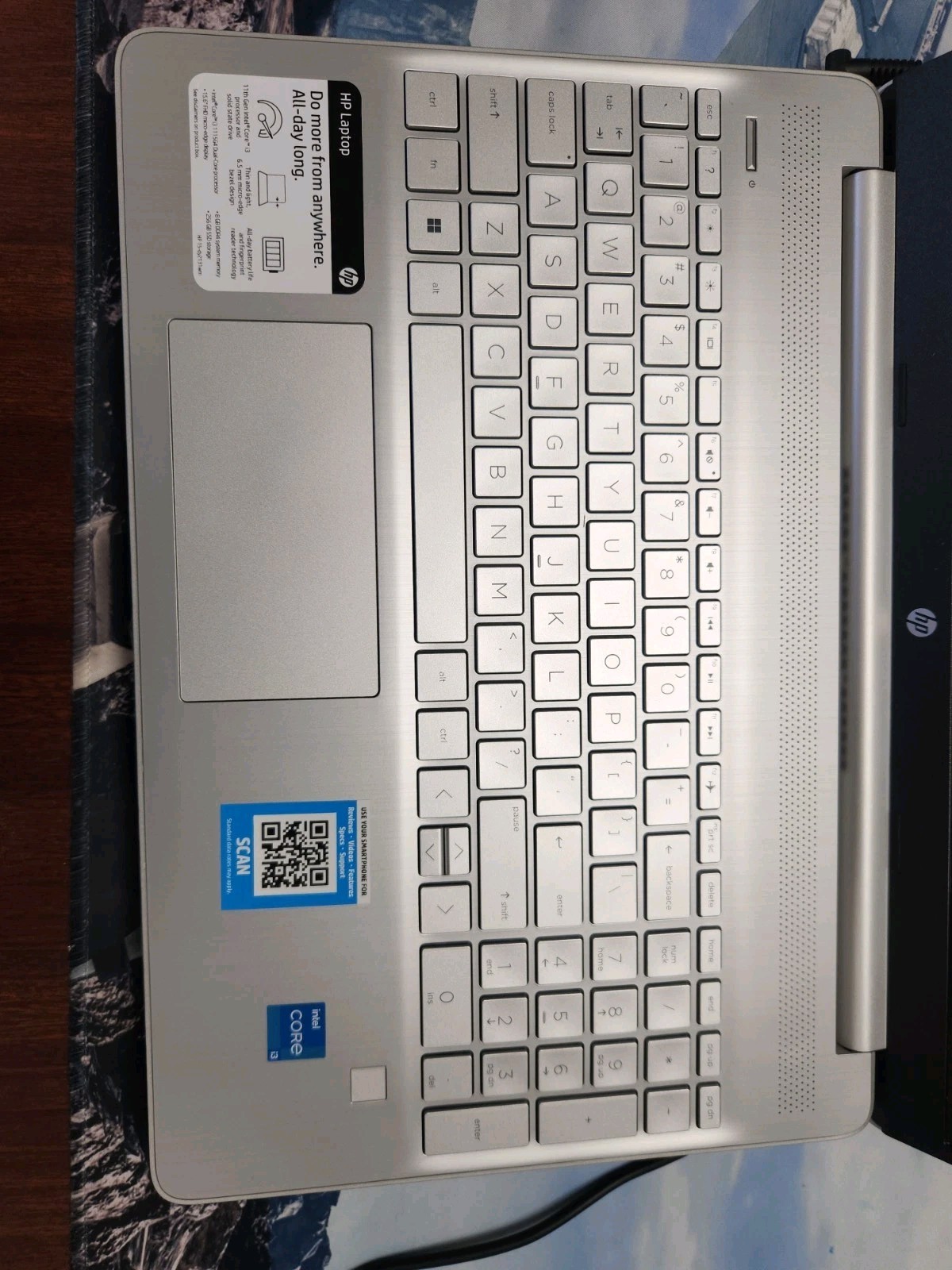 1x HP Laptop 15-dy2131wm 15.6″ FHD intel Core i3-1115G4 3GHz 8GB RAM 256GB SSD