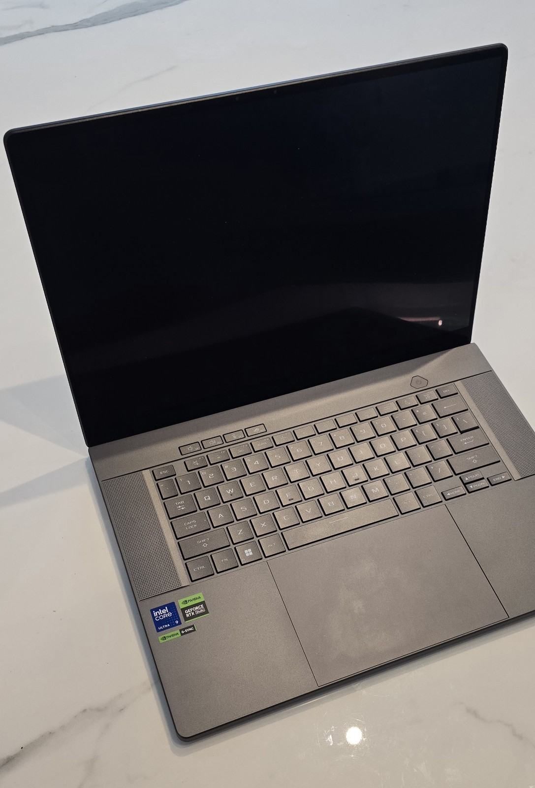 Asus ROG Zephyrus G16 16″ Core Ultra 9 185H 32GB RAM 2TB SSD GeForce RTX 4090