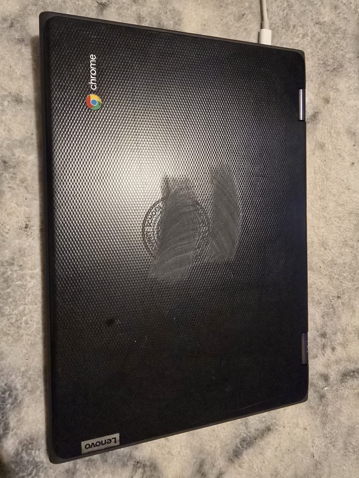 Lenovo 300e Chromebook 2nd Gen AMD-A4, 32GBeMMC,4GB Chrome TOUCHSCREEN #26