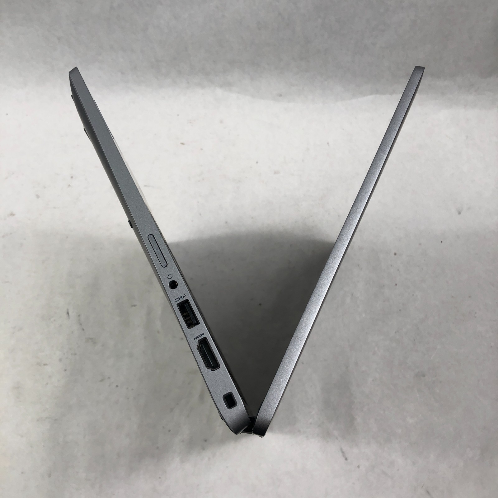 Dell Latitude 5320 2 in 1 TOUCH Intel Core i5-1135G7 @ 2.40GHz 8GB RAM NO SSD