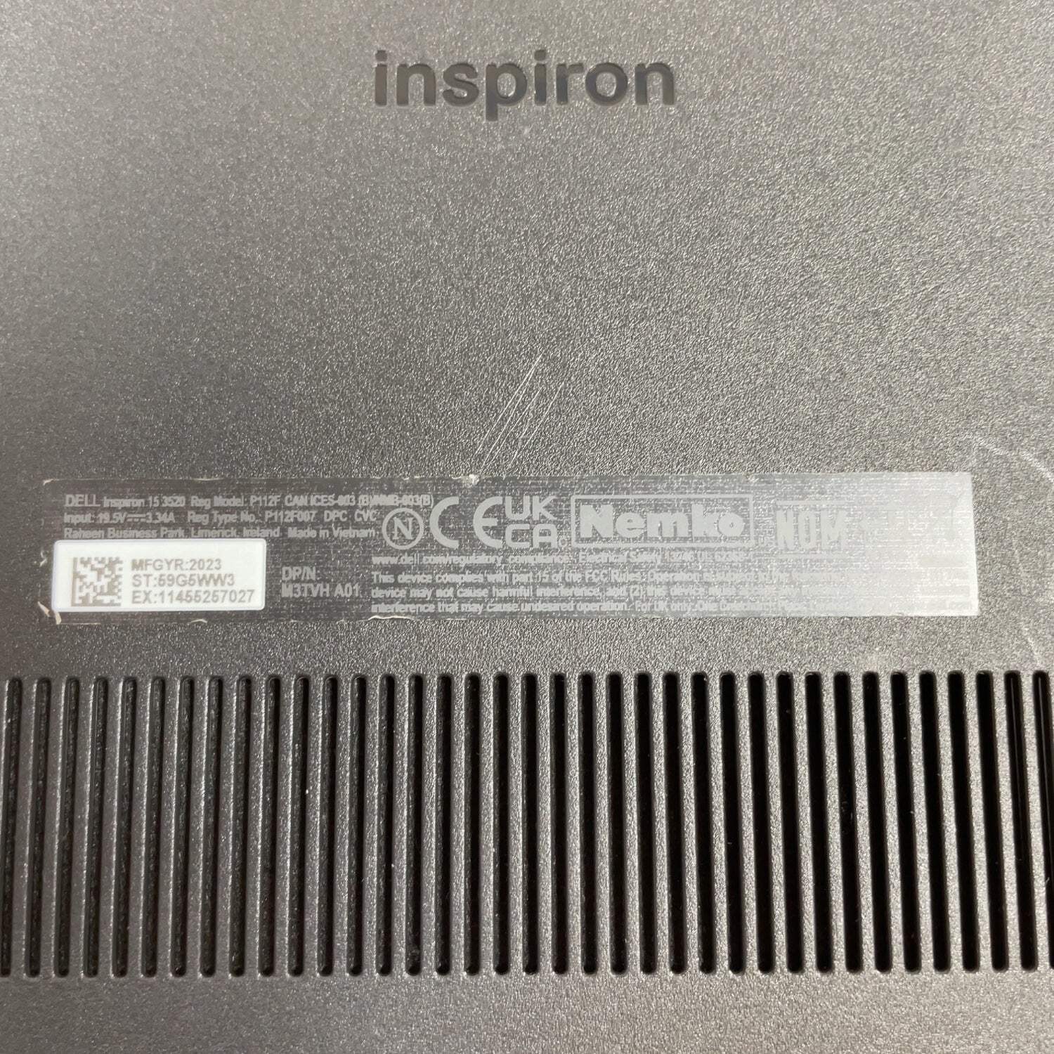 Dell Inspiron 3520 15.6″ i5-1235U 1.3GHz 16GB RAM 512GB SSD