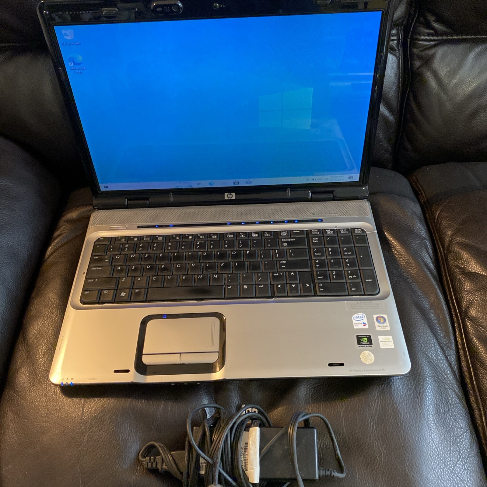 HP Pavilion dv9339us 17” Laptop Win10 120GB SSD NVIDIA GeForce Go 7600 DVD WORKS