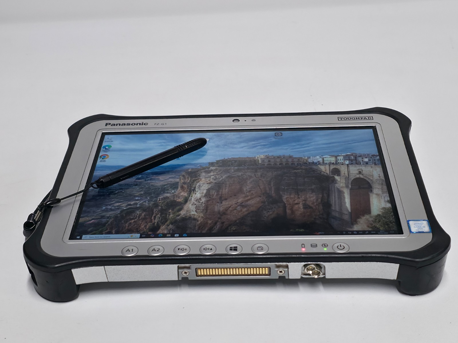 PANASONIC TOUGHPAD FZ-G1 MK5 | 10.1″ WUXGA i5-7300U 256GB SSD 8GB GPS HDMI LTE