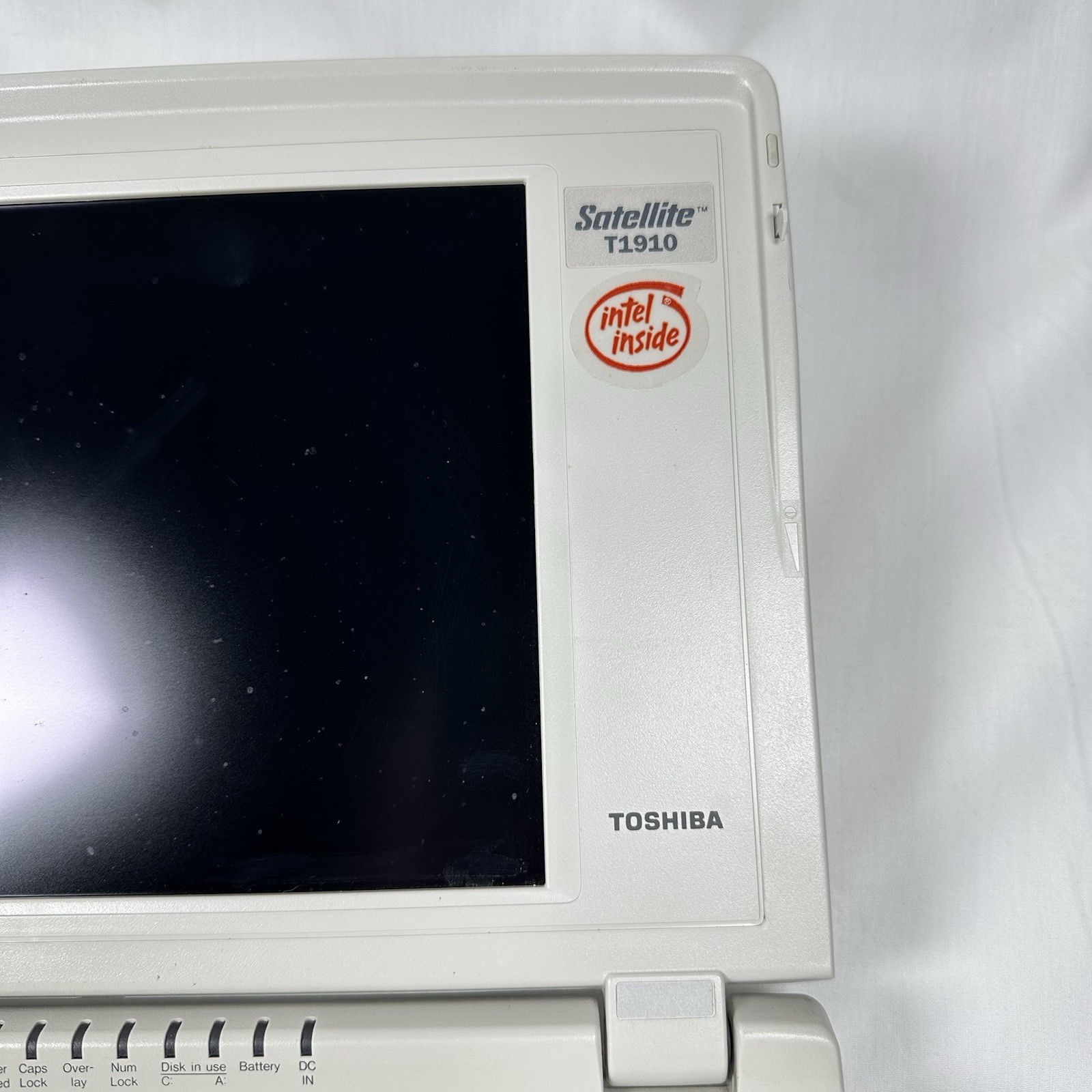 Toshiba Satellite T1910 Laptop Computer PA1113U Vintage UNTESTED – FOR PARTS!
